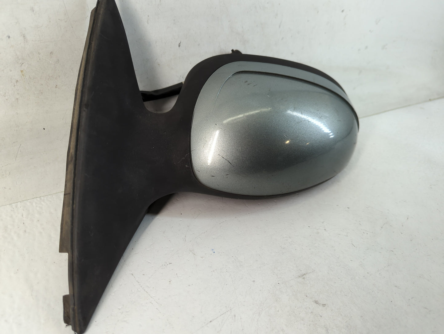 2002-2007 Ford Taurus Passenger Right Side View Manual Door Mirror - Oemusedautoparts1.com