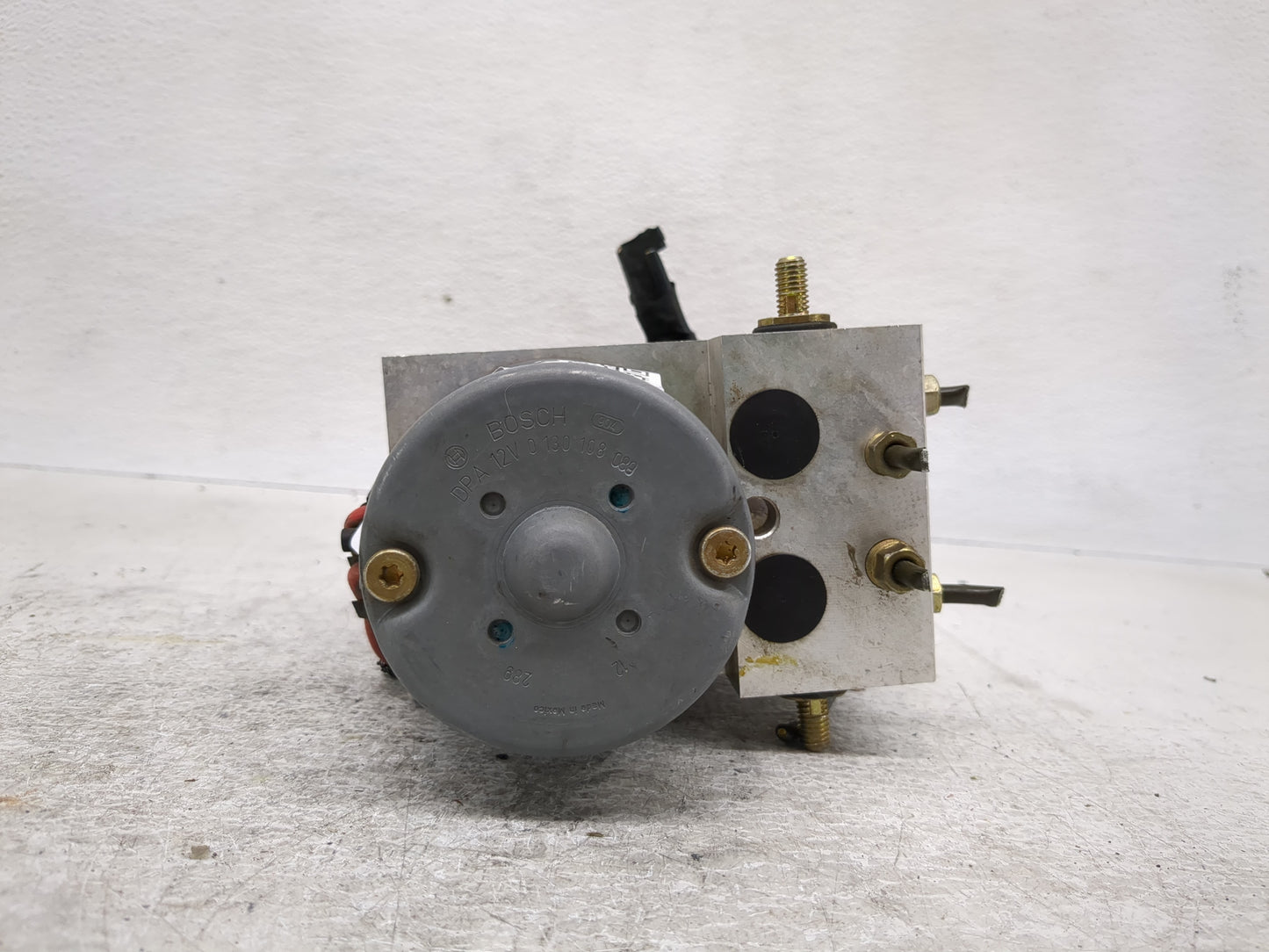 2006 Ford Transit ABS Pump Control Module Replacement P/N:0 065 220 498 319 290 51110 7, DPA 12V 0 130 108 089 Fits OEM Used