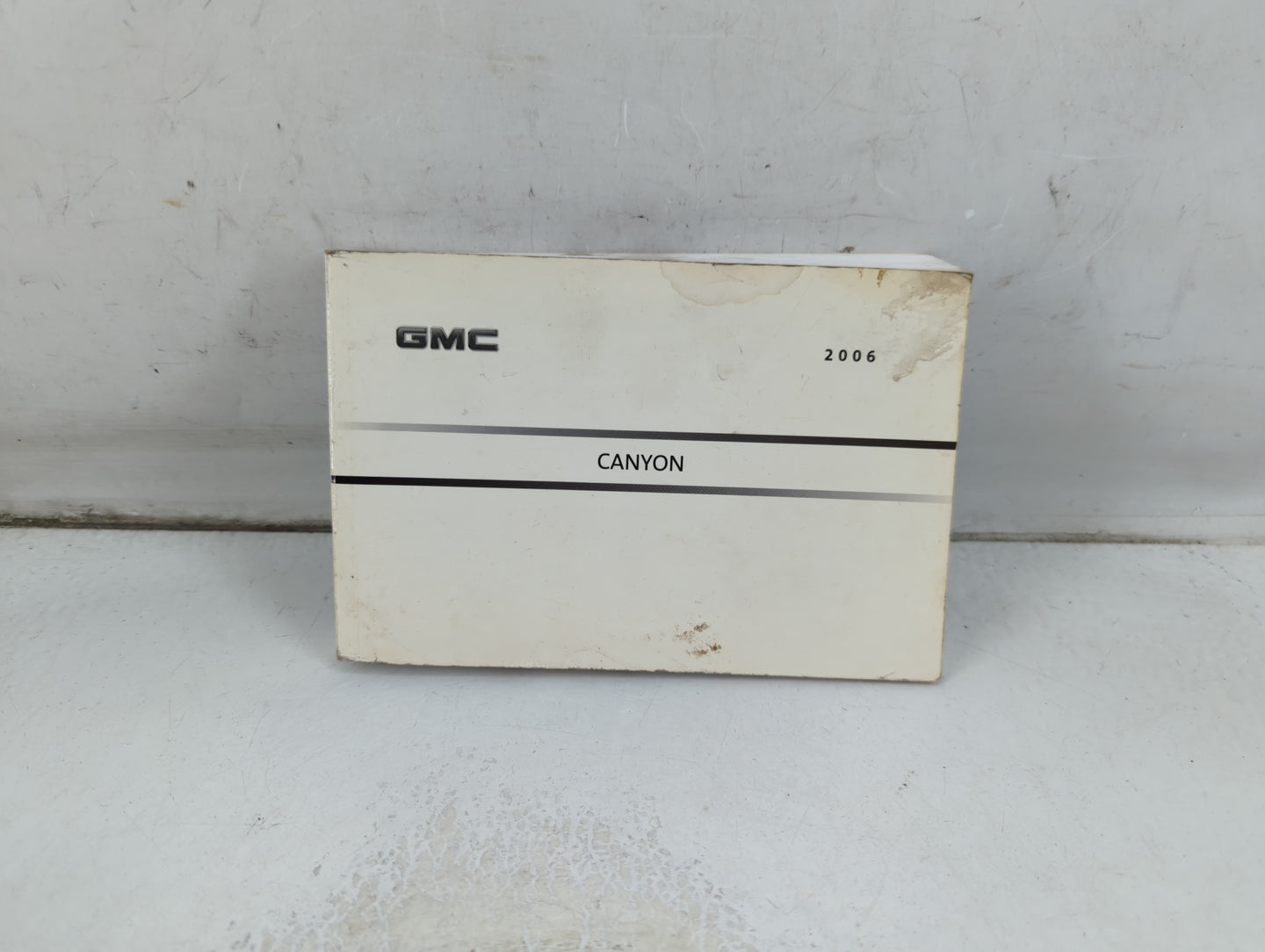 2006 Gmc Canyon Owners Manual Book Guide P/N:06CANYON OEM Used Auto Parts - Oemusedautoparts1.com
