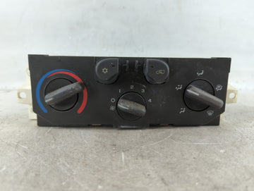 2004-2012 Gmc Canyon Climate Control Module Temperature AC/Heater Replacement P/N:15858833 Fits OEM Used Auto Parts - Oemuse
