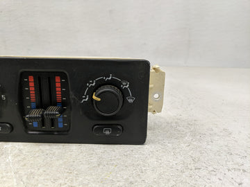 2003-2009 Gmc Envoy Climate Control Module Temperature AC/Heater Replacement P/N:10395426 Fits OEM Used Auto Parts