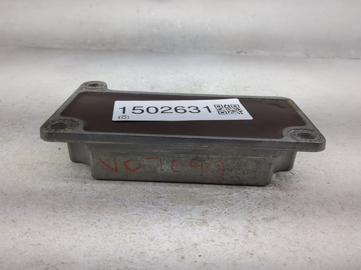 2005-2006 Gmc Envoy Safety Restraint Srs Airbag Control Module 1502631 - Oemusedautoparts1.com