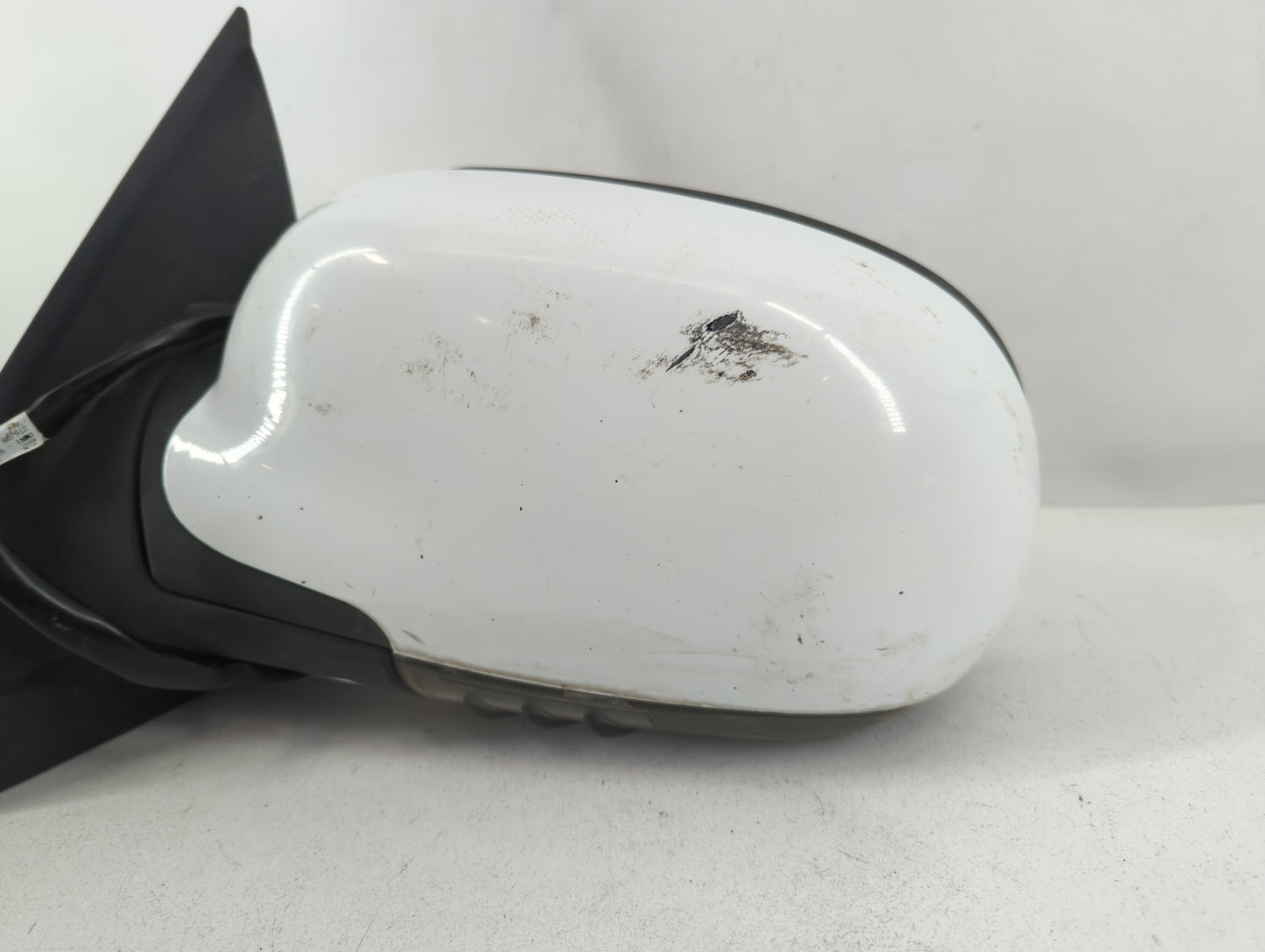 2005-2006 Gmc Envoy Driver Side View Mirror - Left Door Mirror OEM Used - Oemusedautoparts1.com