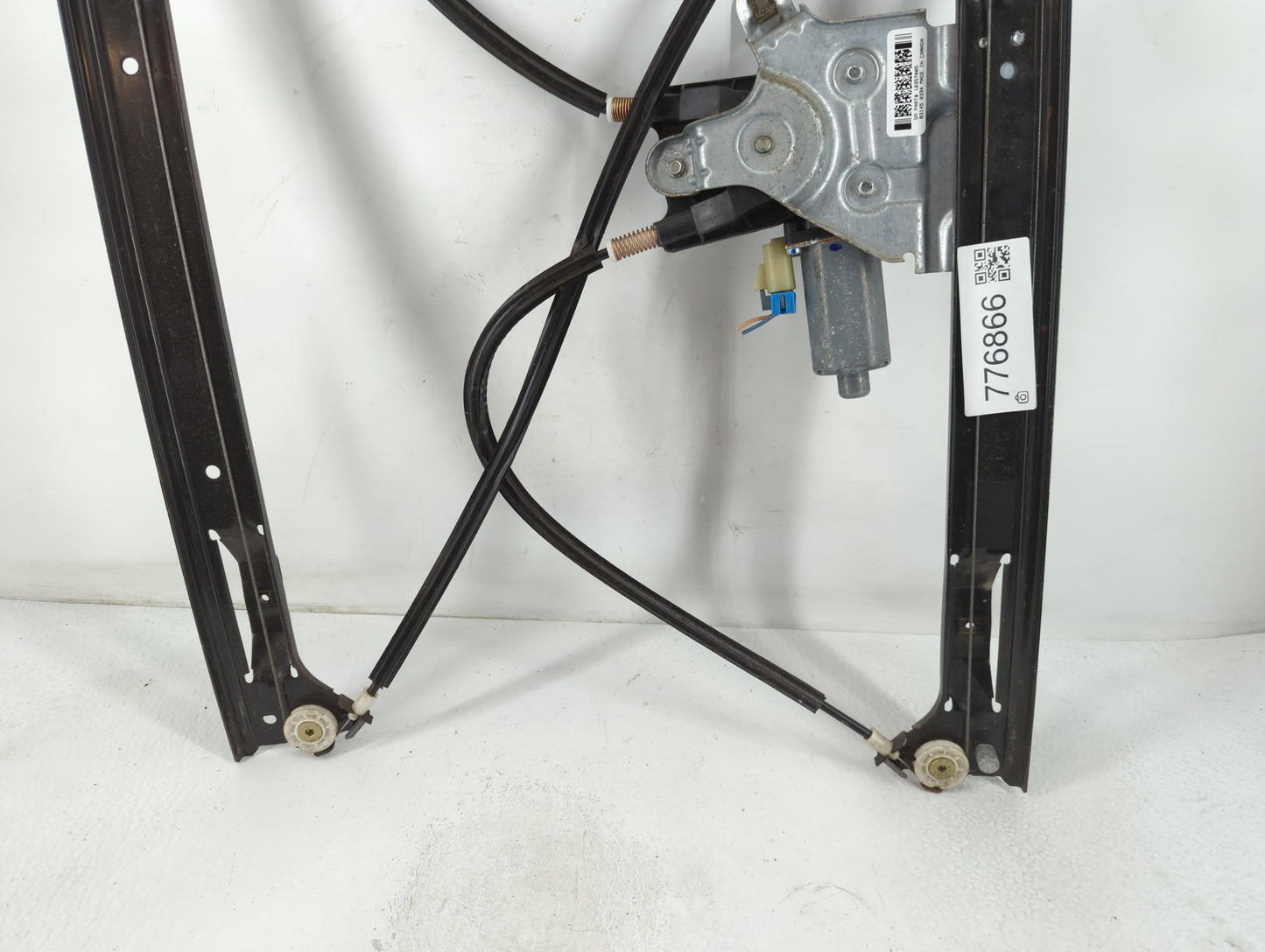 2002-2007 Gmc Envoy Passenger Front Right Power Window Motor - Oemusedautoparts1.com