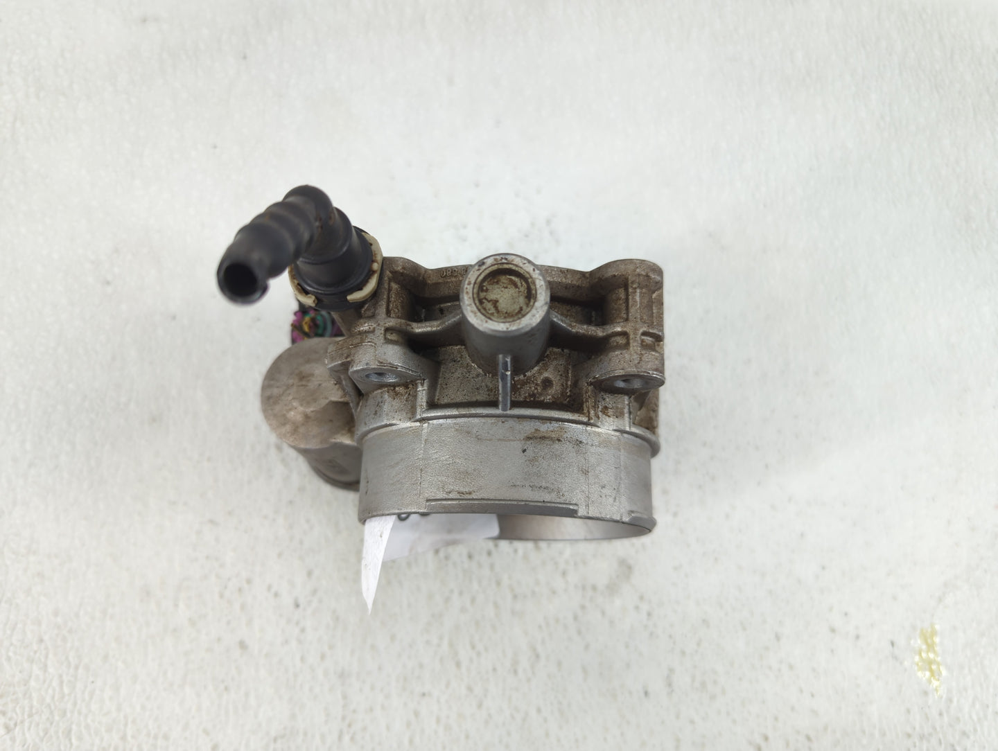 2003-2006 Gmc Envoy Xl Throttle Body P/N:310 05F 1787 Fits Fits 2003 2004 2005 2006 2007 OEM Used Auto Parts - Oemusedautopa