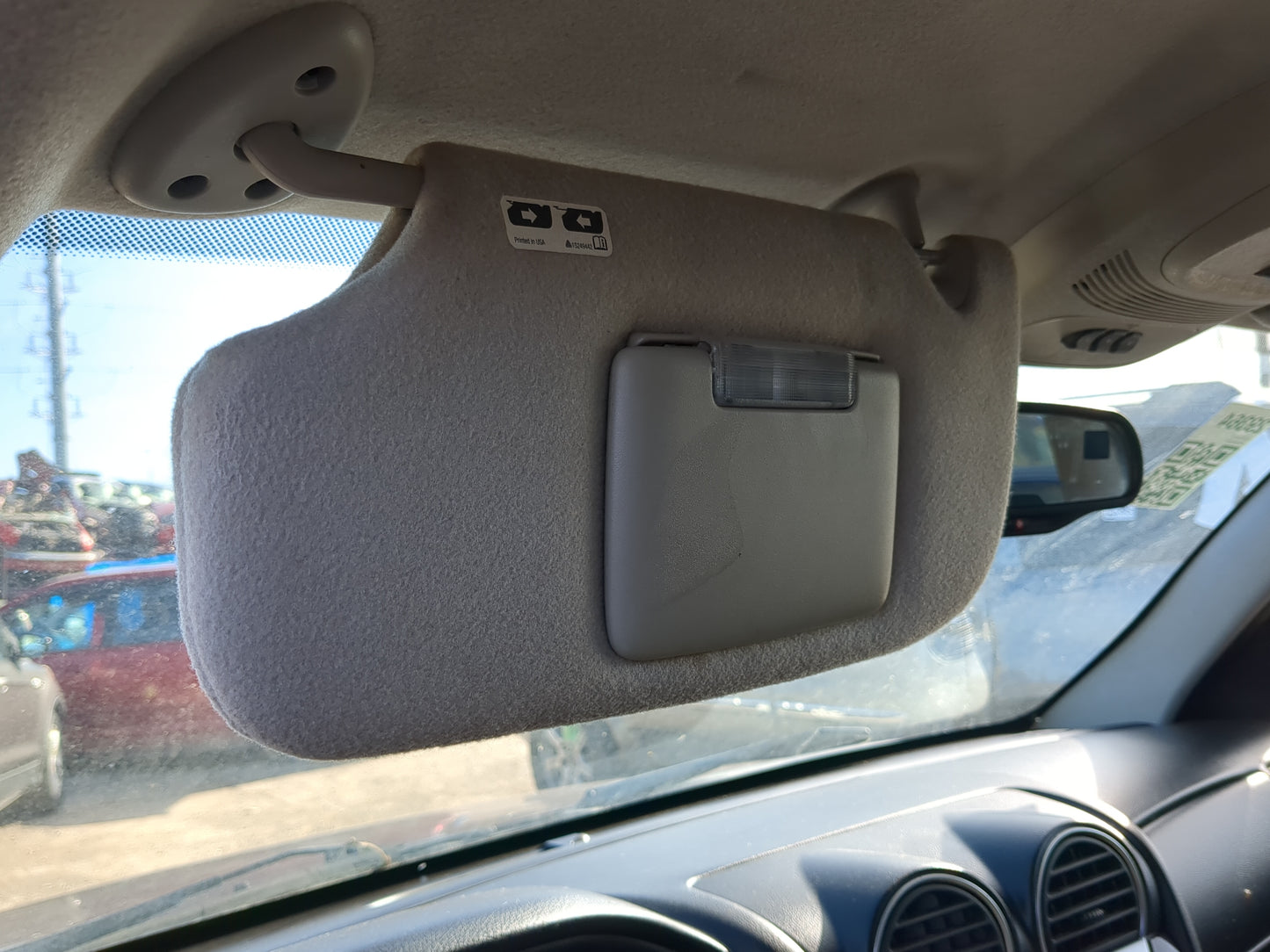2005-2006 Gmc Envoy Xl Sun Visor Shade Replacement Driver Left Mirror Fits Fits 2005 2006 2007 OEM Used Auto Parts - Oemused