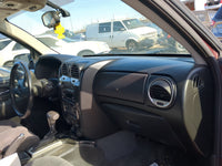 2006 Gmc Envoy Xl Air Bag Passenger Right Dashboard OEM Fits Fits 2007 2008 2009 OEM Used Auto Parts - Oemusedautoparts1.com