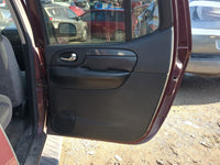 2005-2006 Gmc Envoy Xl Passenger Rear Door Oem - Oemusedautoparts1.com