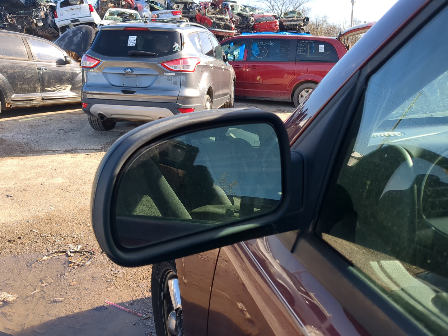 2002-2006 Gmc Envoy Xl Driver Side View Mirror - Left Door Mirror OEM Used - Oemusedautoparts1.com