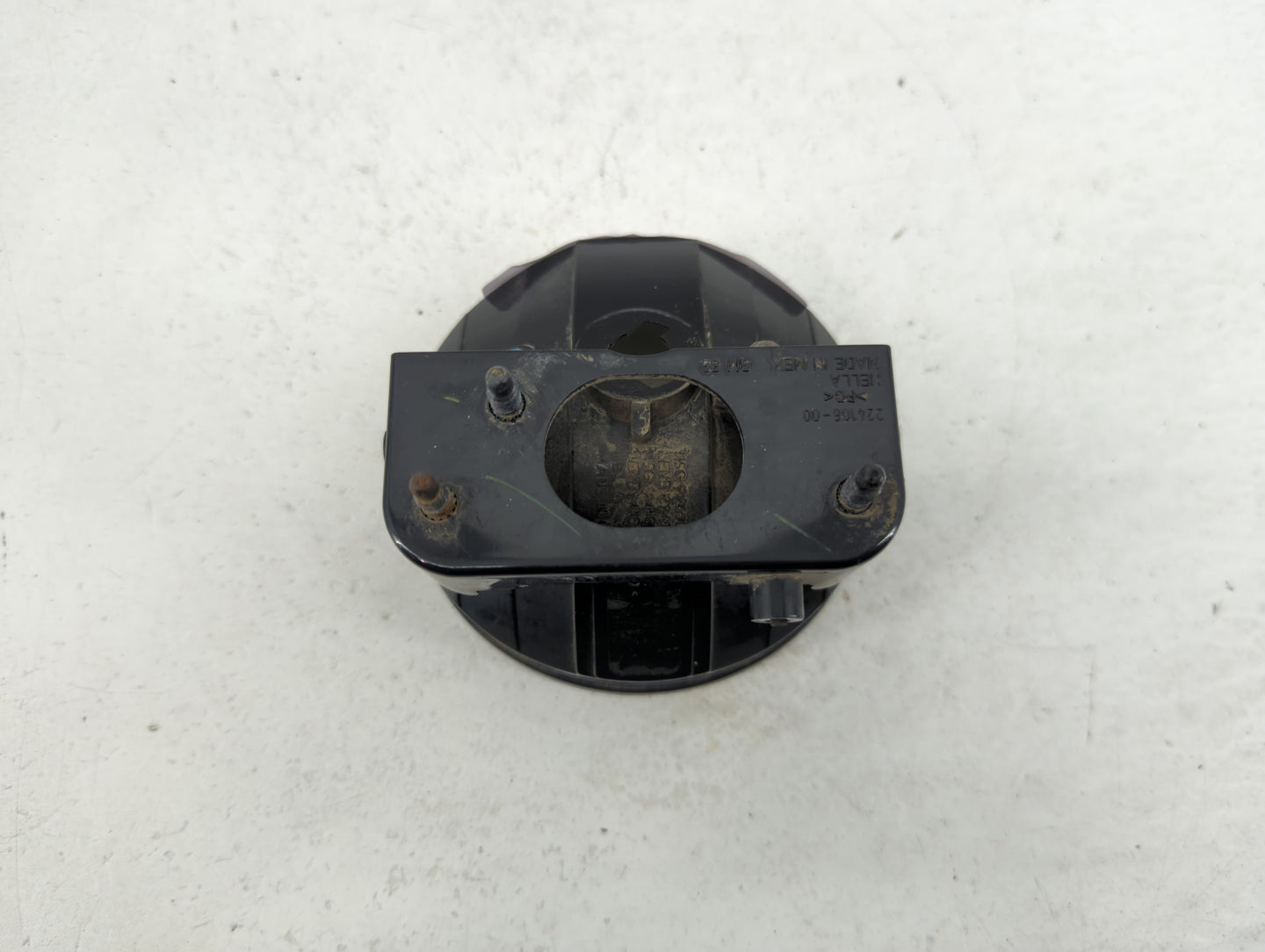 2002-2006 Gmc Envoy Xl Driver Left Oem Fog Light Lamp - Oemusedautoparts1.com