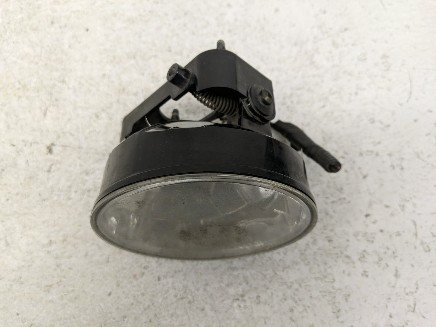 2002-2006 Gmc Envoy Xl Passenger Right Oem Fog Light Lamp - Oemusedautoparts1.com