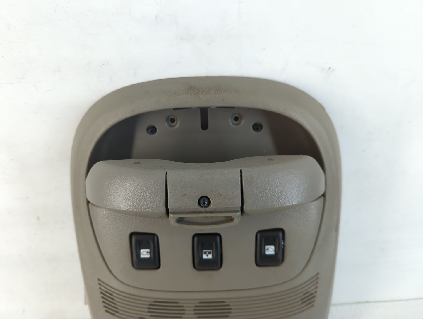 2006 Gmc Envoy Xl Overhead Roof Console - Oemusedautoparts1.com