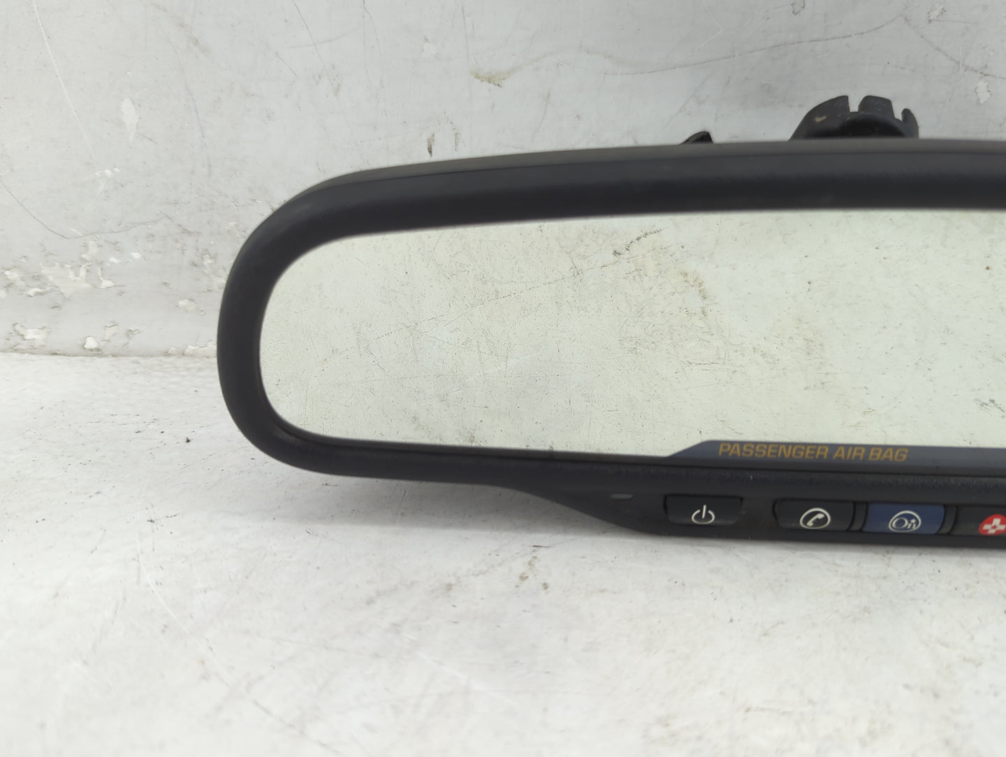 2006 Gmc Envoy Xl Interior Rear View Mirror Replacement OEM Fits OEM Used Auto Parts - Oemusedautoparts1.com