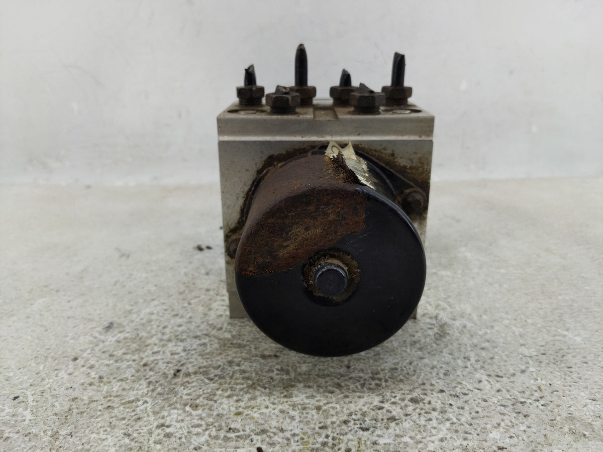 2006 Gmc Envoy Xl Anti-Lock Brake ABS Pump Module Actuator OEM P/N:15813054 15279310-L Fits OEM Used Auto Parts - Oemusedaut