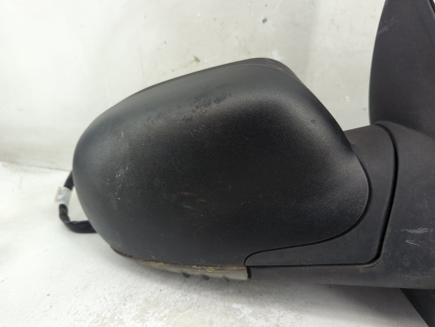 2002-2006 Gmc Envoy Xl Passenger Side View Mirror - Right Door Mirror OEM Used - Oemusedautoparts1.com