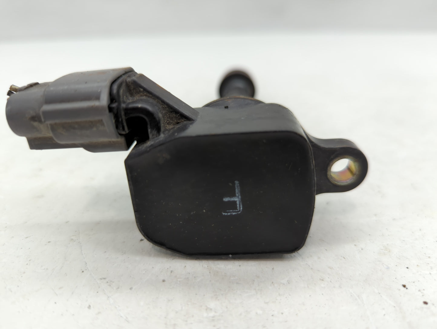Gmc G35 Ignition Coil Igniter Pack - Oemusedautoparts1.com