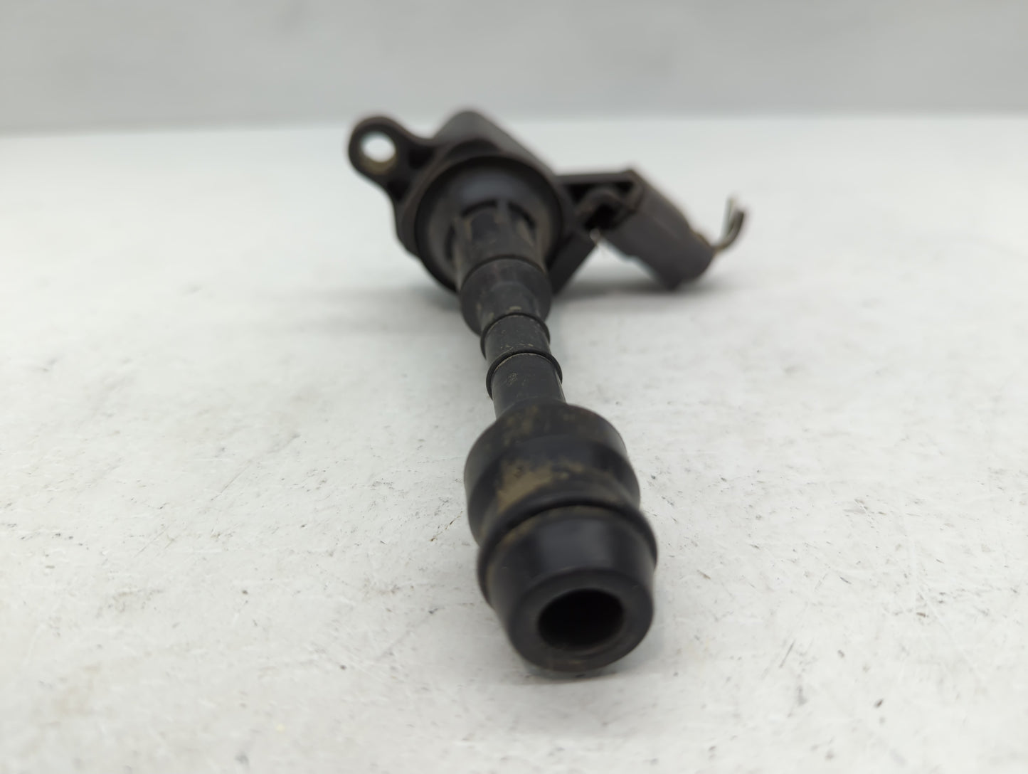 Gmc G35 Ignition Coil Igniter Pack - Oemusedautoparts1.com