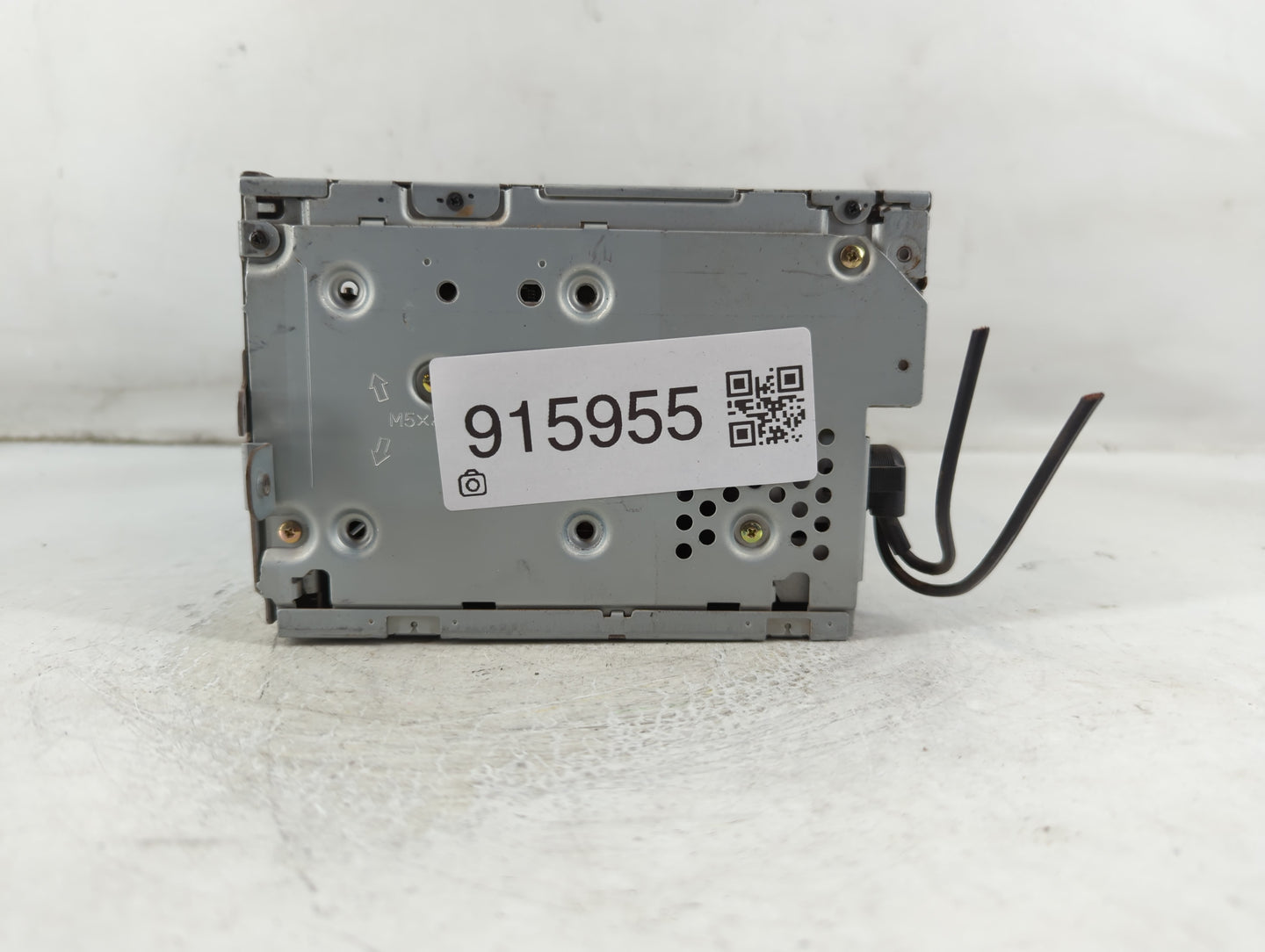 2006 Gmc G35 Radio AM FM Cd Player Receiver Replacement P/N:0025720 Fits Fits 2005 2007 OEM Used Auto Parts - Oemusedautopar