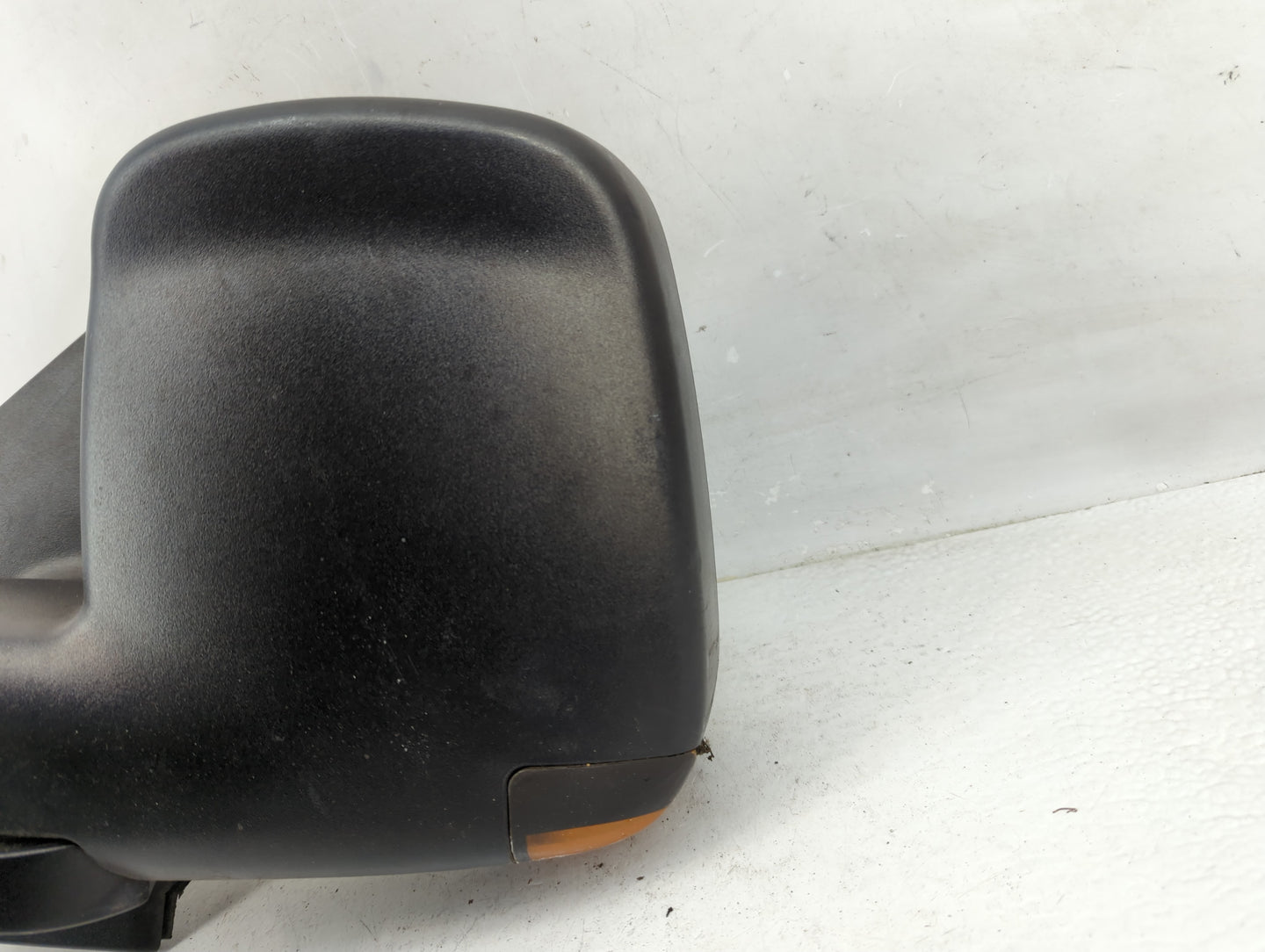 2003-2007 Gmc Savana 2500 Driver Side View Mirror - Left Door Mirror OEM Used - Oemusedautoparts1.com