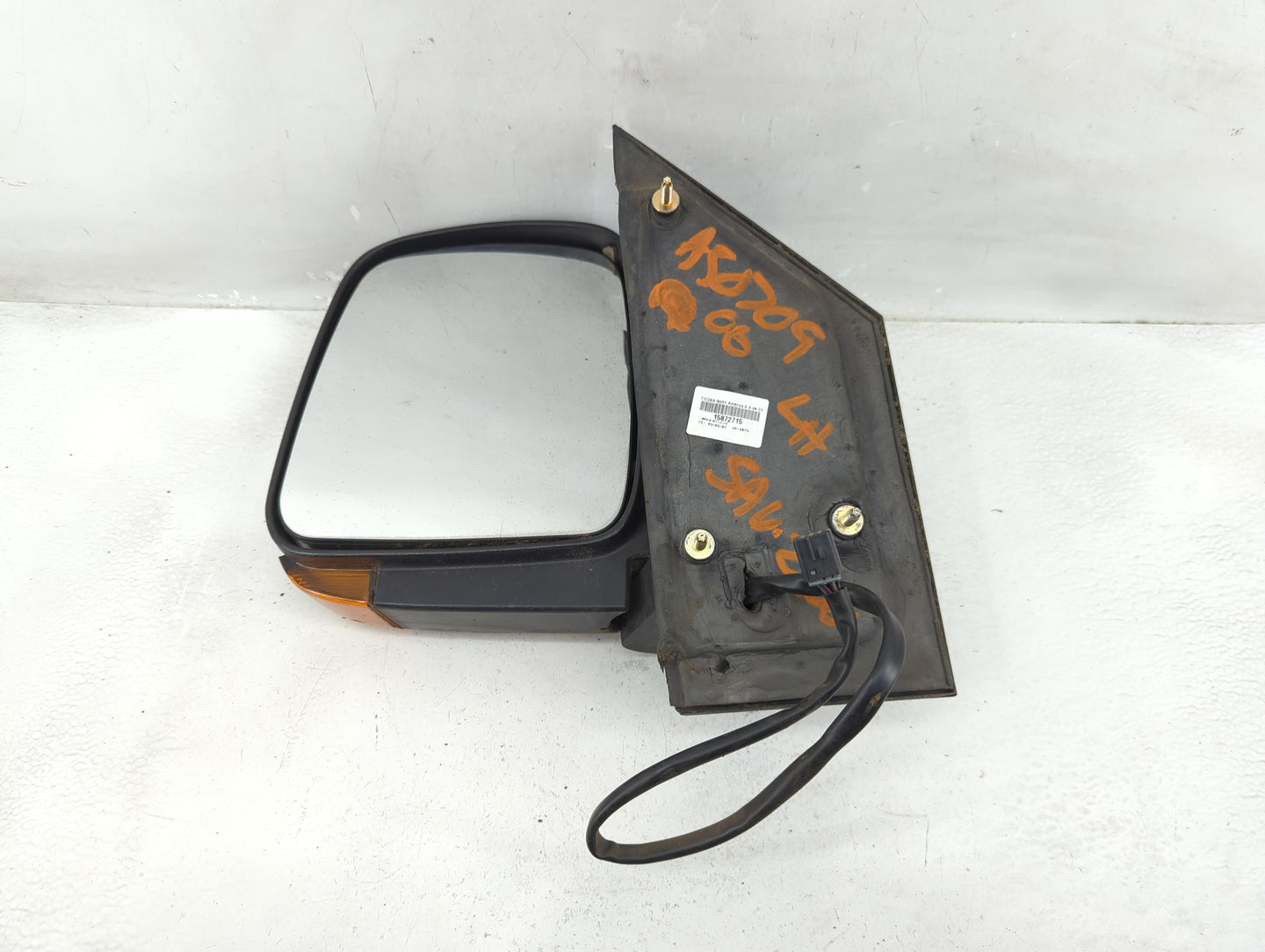 2003-2007 Gmc Savana 2500 Driver Side View Mirror - Left Door Mirror OEM Used - Oemusedautoparts1.com