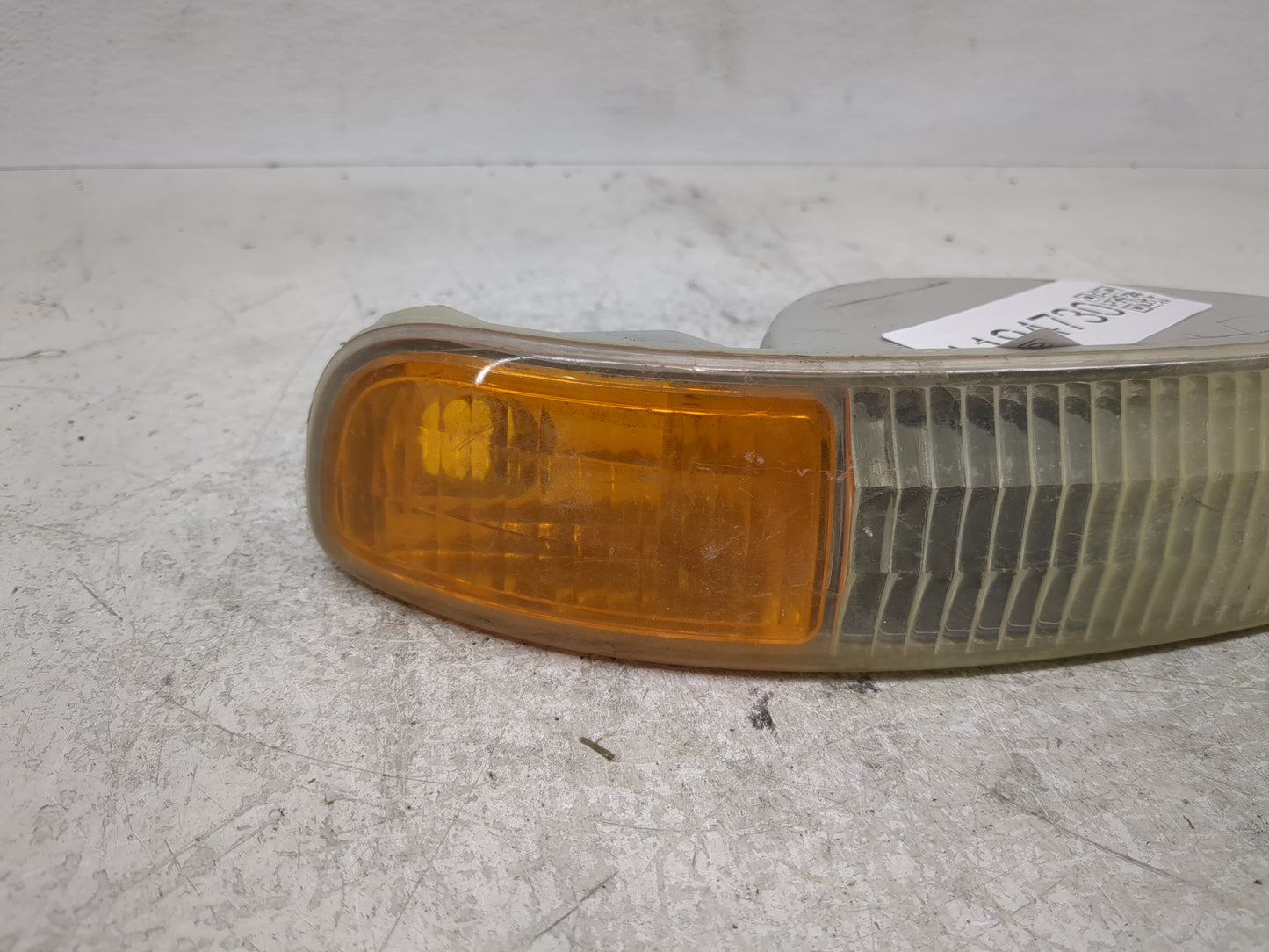 2007-2007 Gmc Sierra Driver Left Oem Front Light Lamp - Oemusedautoparts1.com