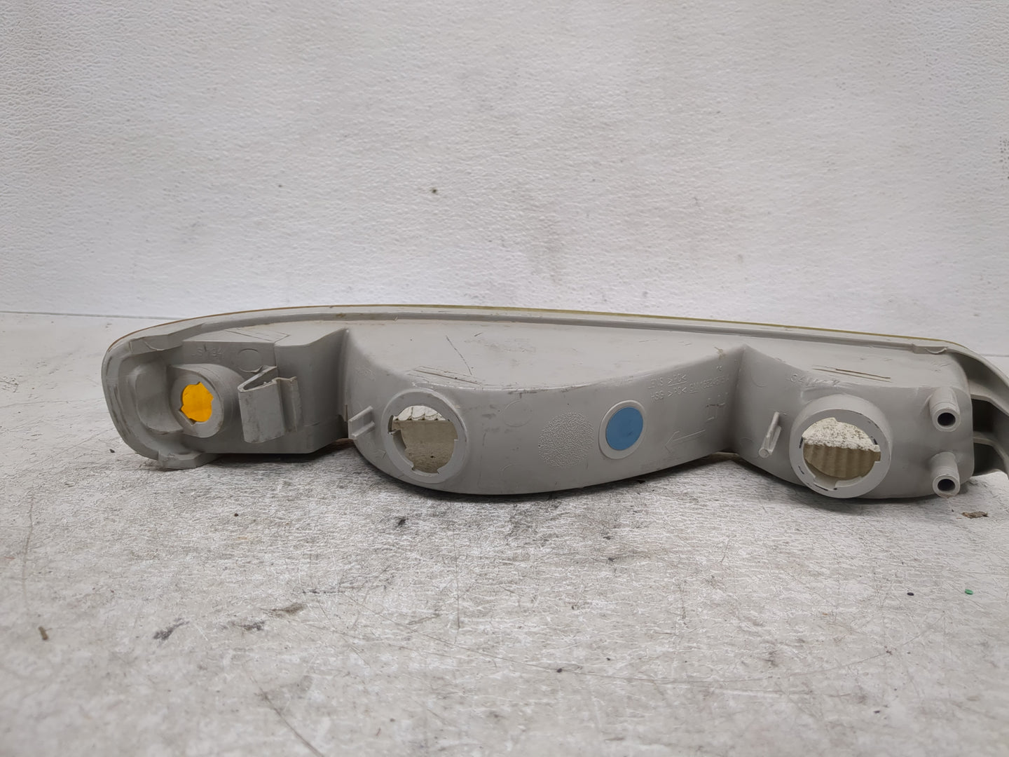 2007-2007 Gmc Sierra Driver Left Oem Front Light Lamp - Oemusedautoparts1.com