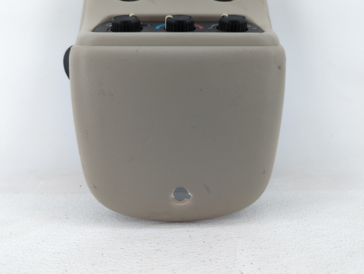 2006 Gmc Sierra Climate Control Module Temperature AC/Heater Replacement P/N:15090145 Fits OEM Used Auto Parts - Oemusedauto