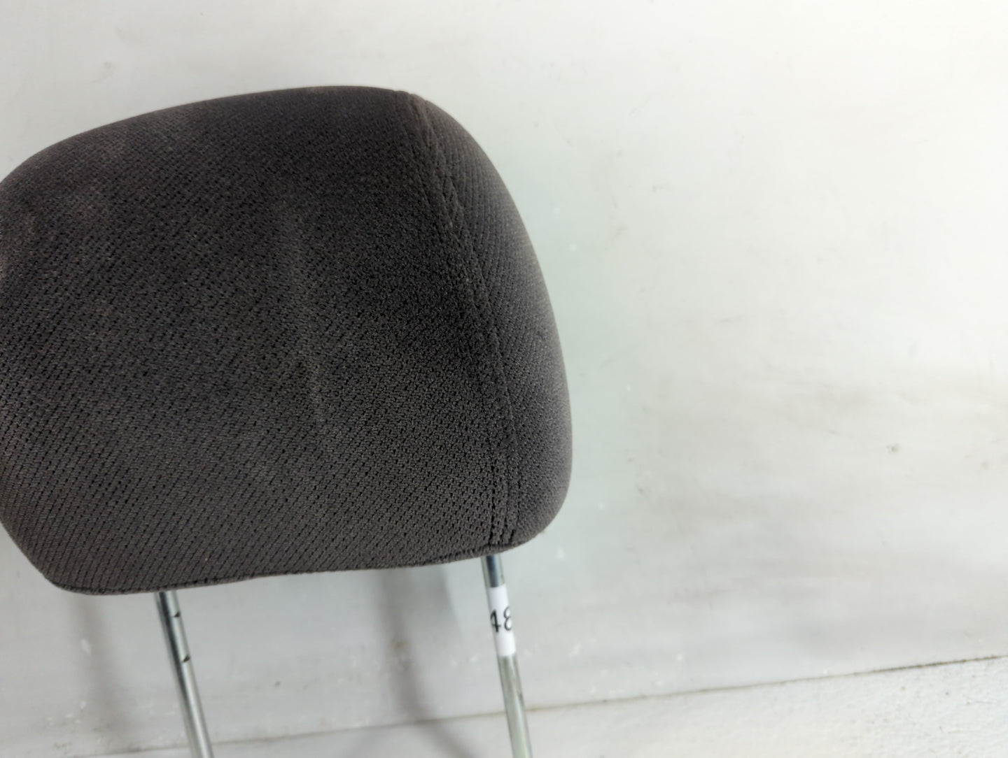 2006 Gmc Sierra 1500 Headrest Head Rest Front Driver Passenger Seat Fits OEM Used Auto Parts - Oemusedautoparts1.com