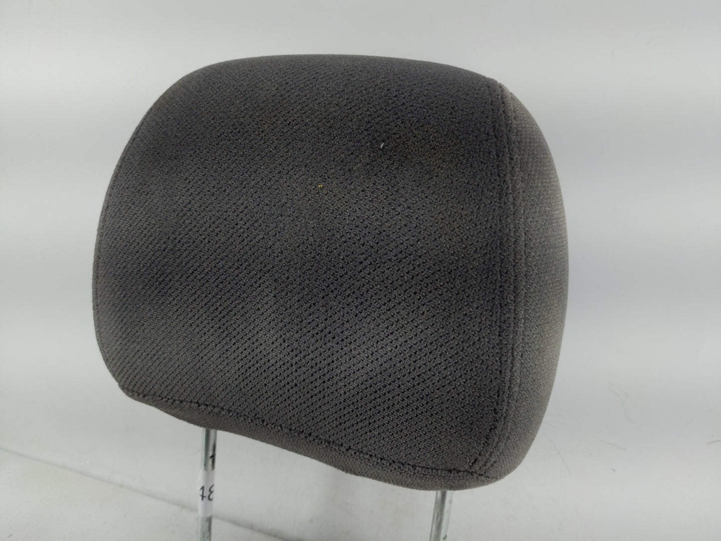 2006 Gmc Sierra 1500 Headrest Head Rest Rear Seat Fits OEM Used Auto Parts - Oemusedautoparts1.com