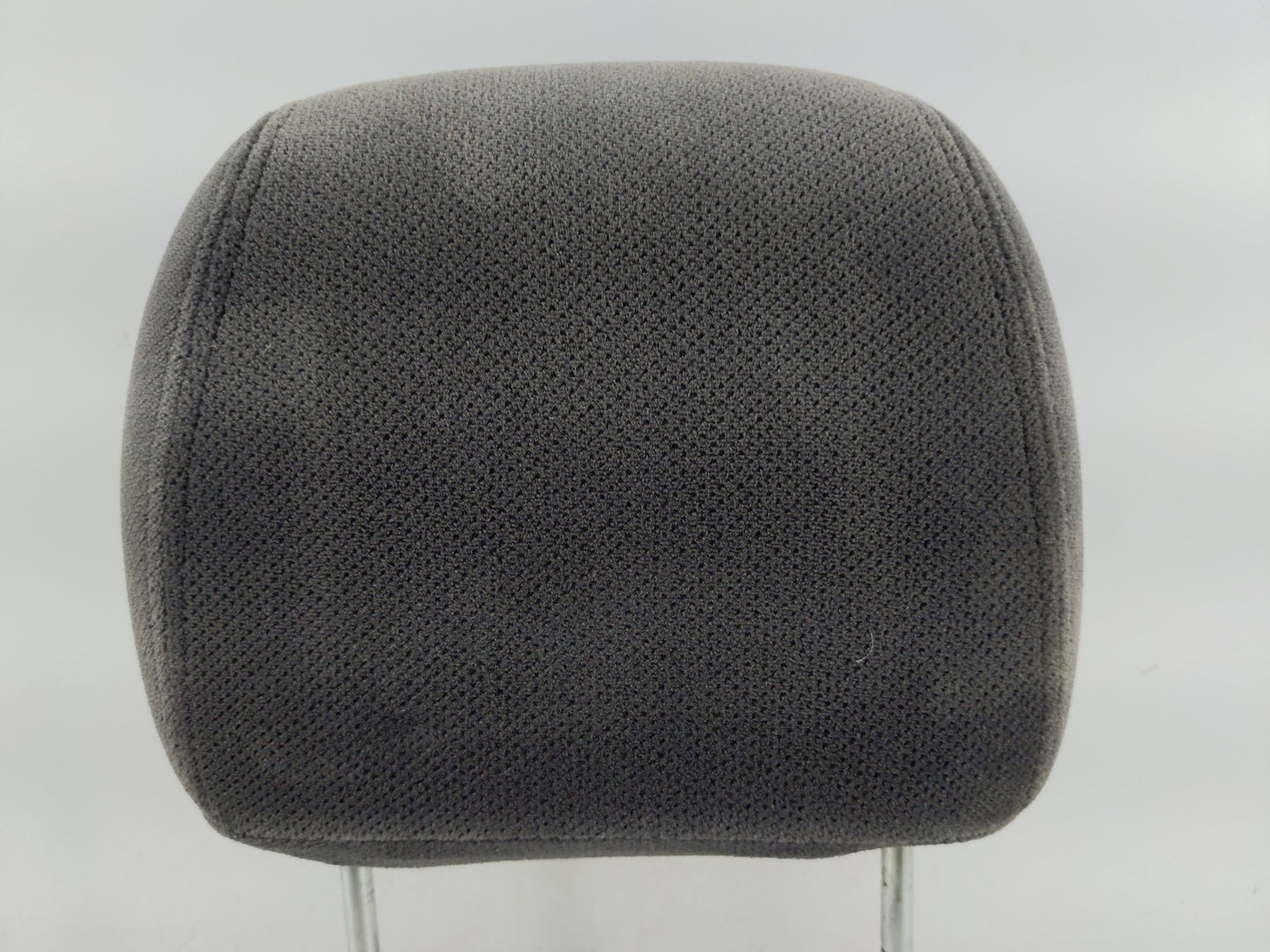 2006 Gmc Sierra 1500 Headrest Head Rest Rear Seat Fits OEM Used Auto Parts - Oemusedautoparts1.com