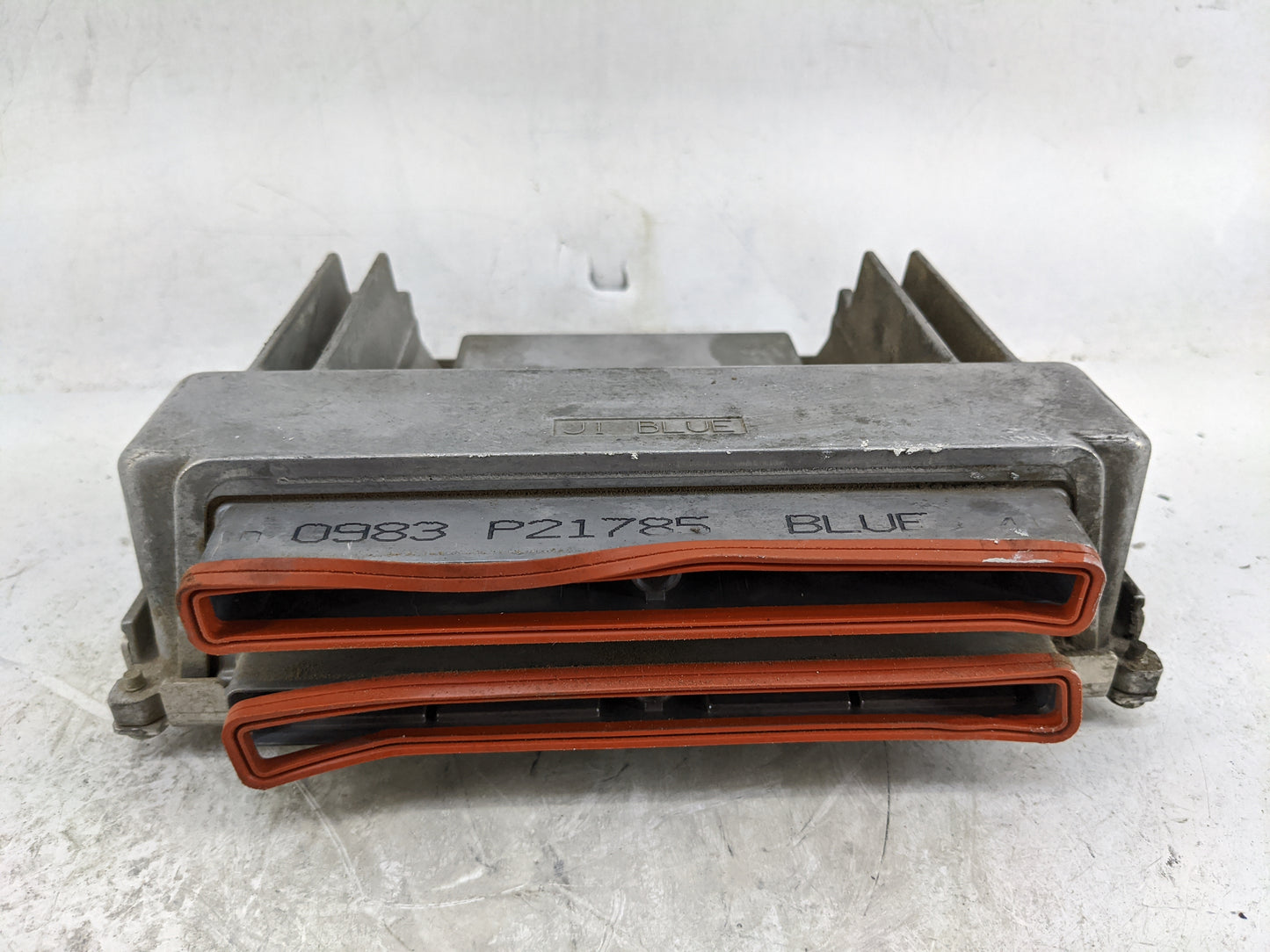 2003-2007 Gmc Sierra 1500 PCM Engine Control Computer ECU ECM PCU OEM P/N:0983 P21785 BLUE 12582605 Fits OEM Used Auto Parts