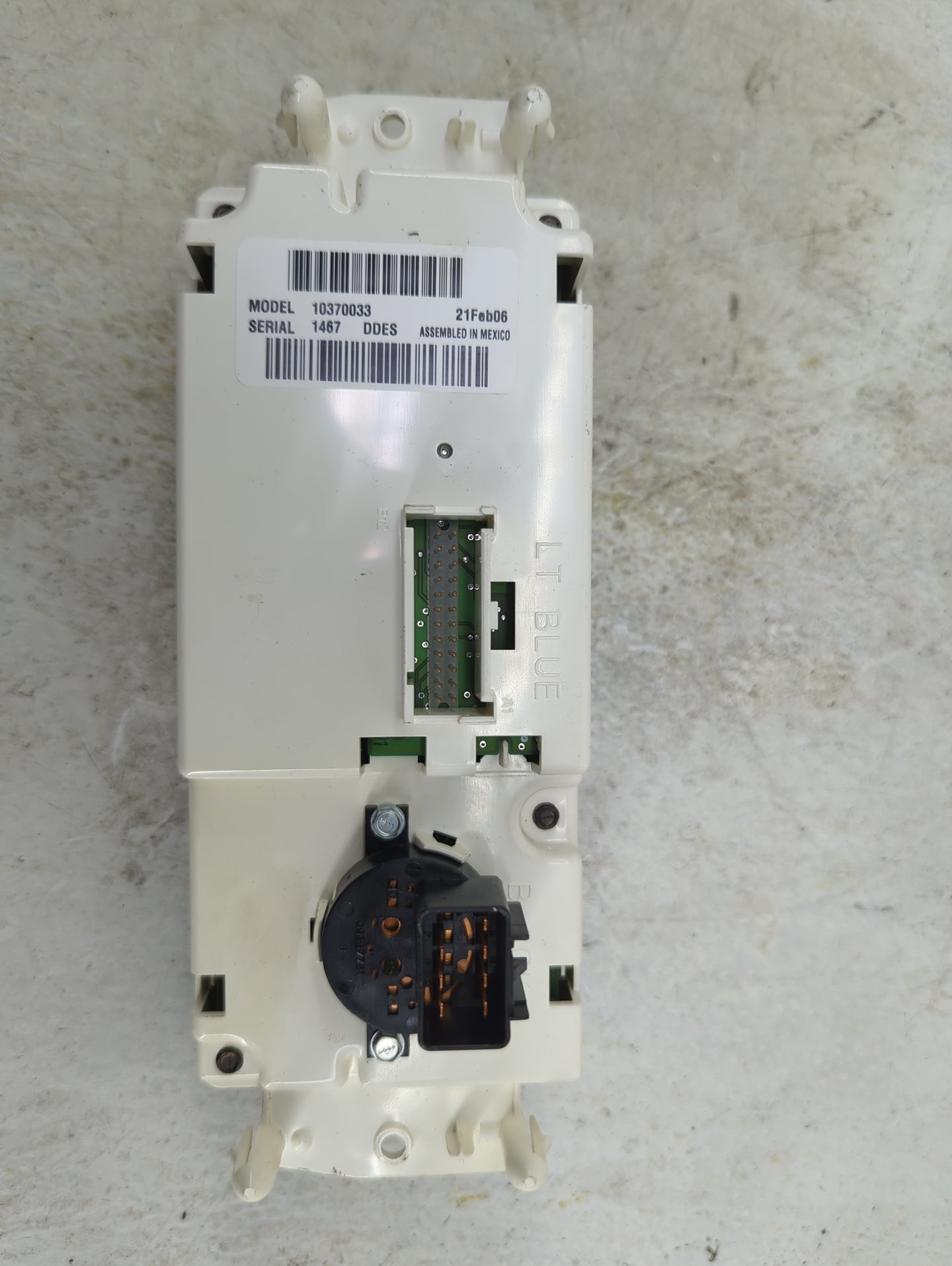 2005-2007 Gmc Sierra 1500 Climate Control Module Temperature AC/Heater Replacement P/N:10370033 Fits Fits 2005 2006 2007 OEM