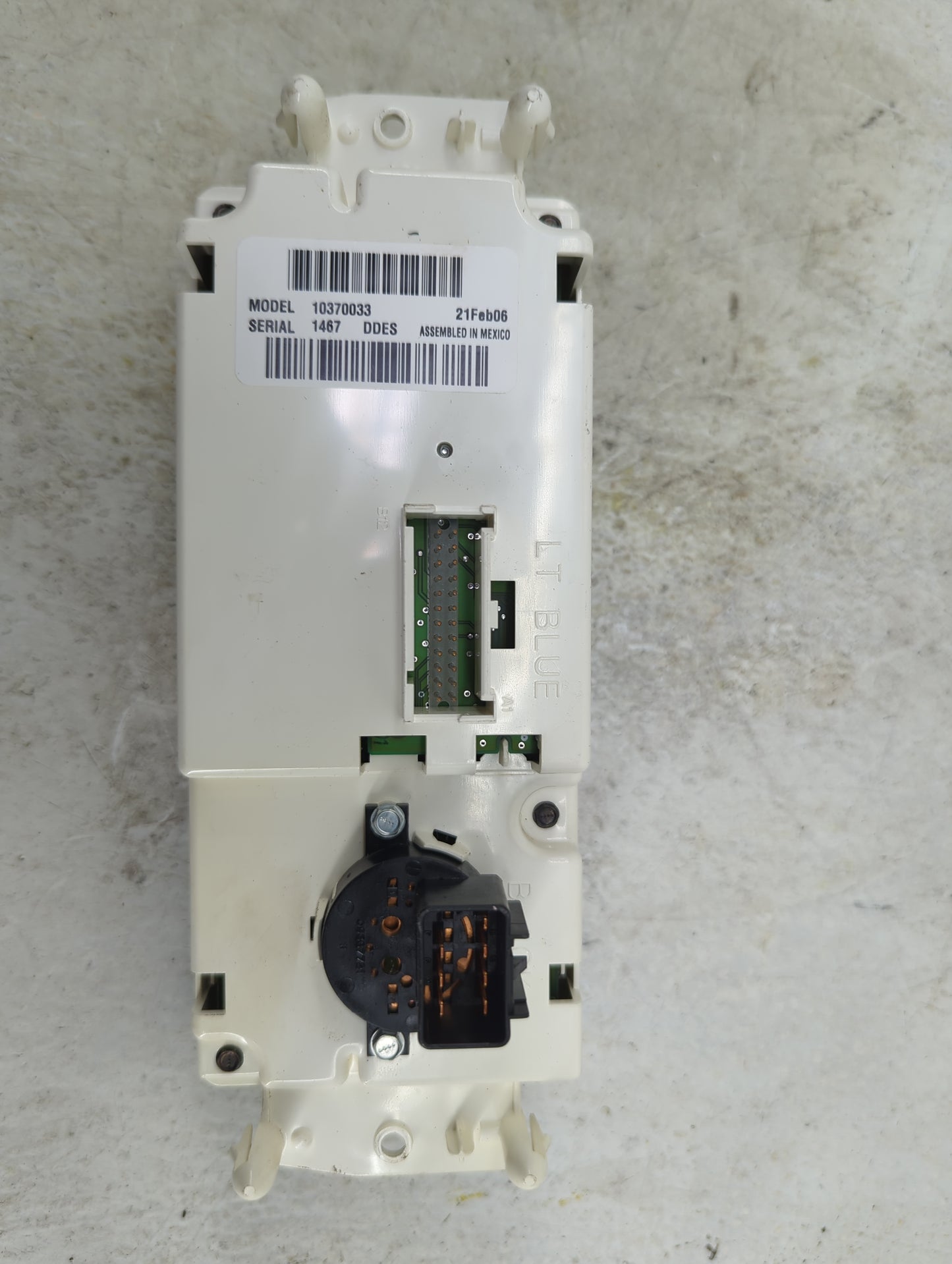 2005-2007 Gmc Sierra 1500 Climate Control Module Temperature AC/Heater Replacement P/N:10370033 Fits Fits 2005 2006 2007 OEM
