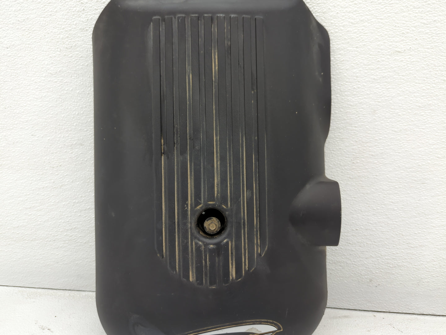 2006 Gmc Sierra 1500 Engine Cover - Oemusedautoparts1.com