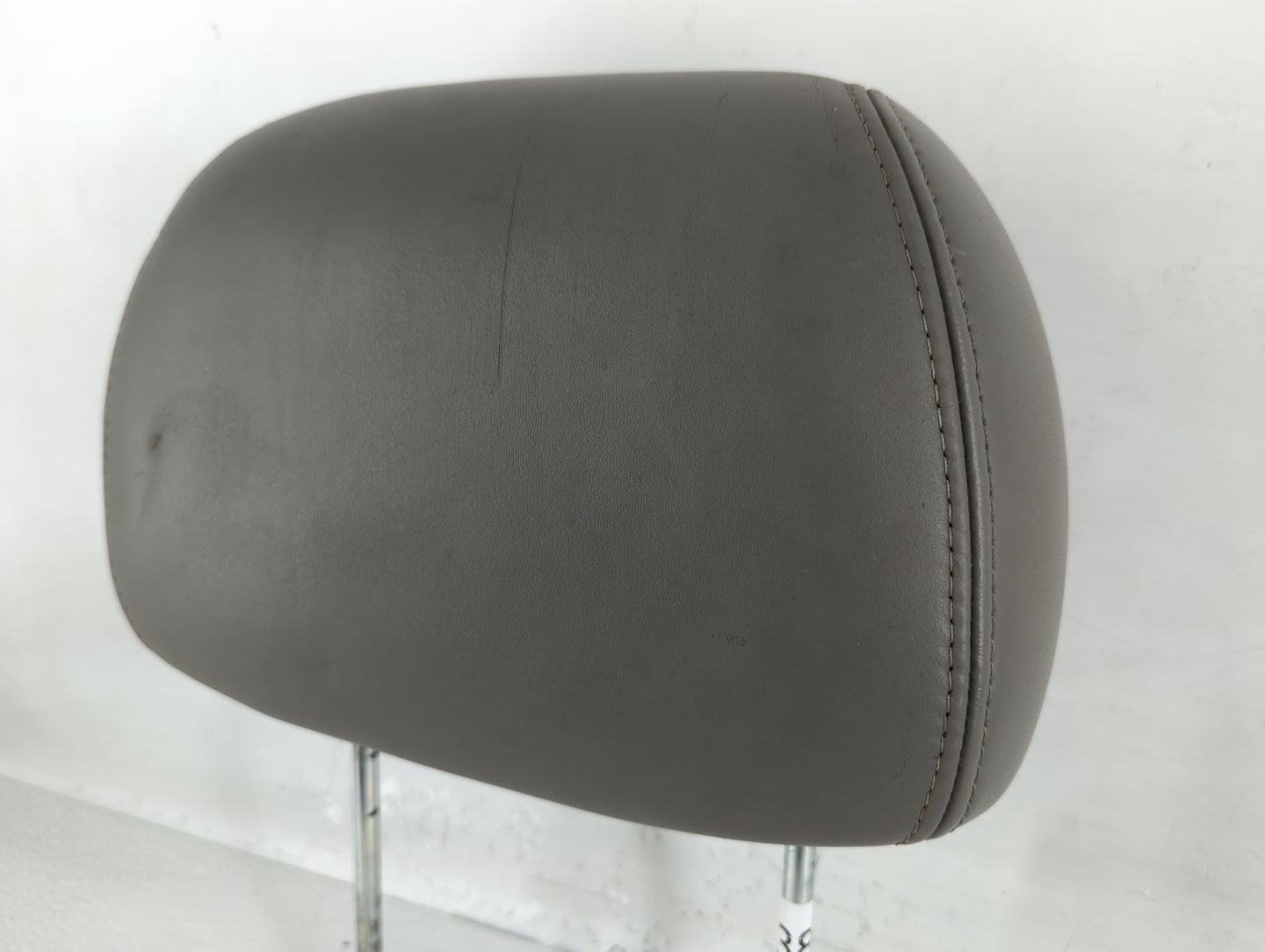 2006 Gmc Sierra 3500 Headrest Head Rest Rear Seat Fits OEM Used Auto Parts - Oemusedautoparts1.com