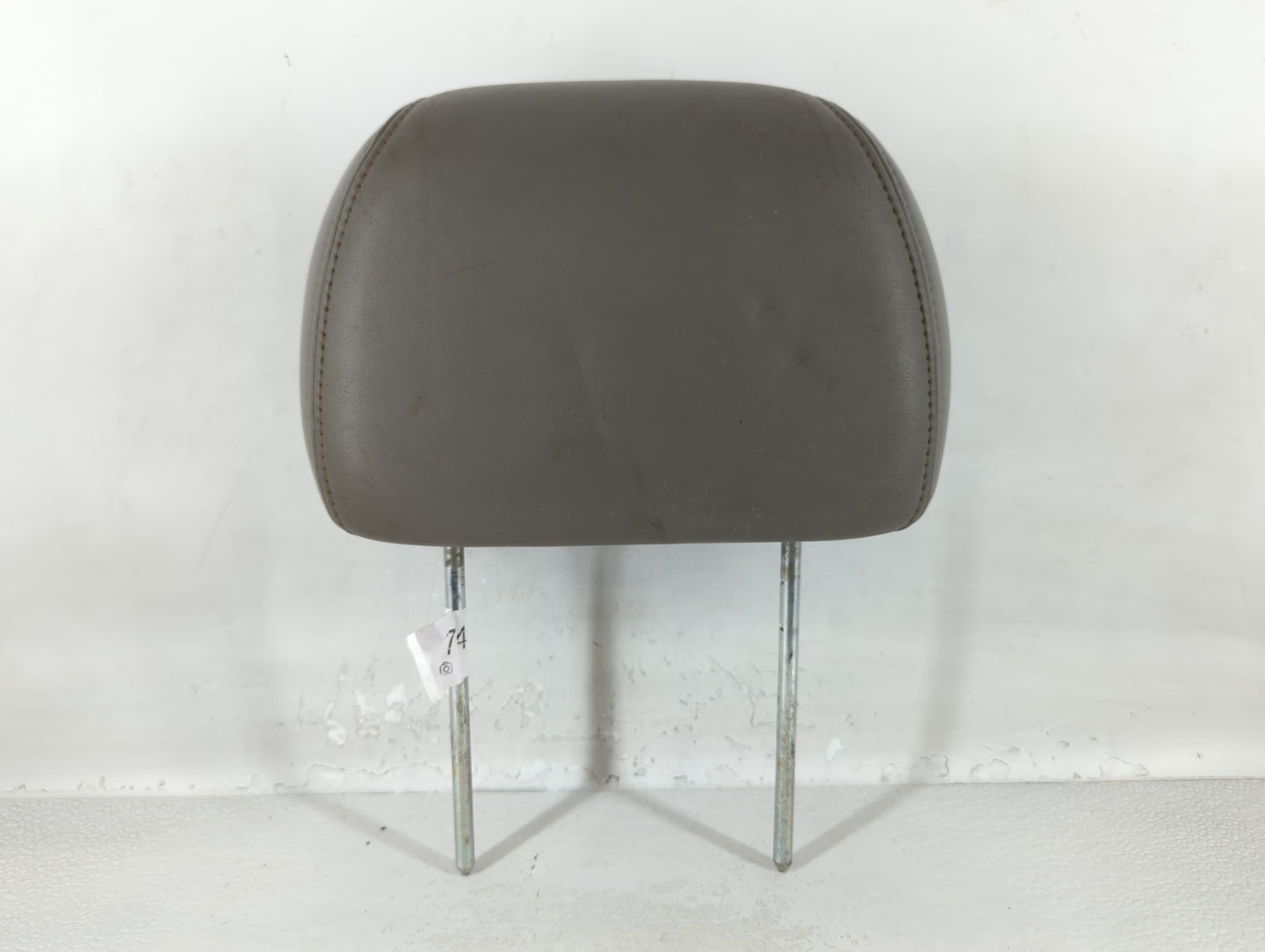 2006 Gmc Sierra 3500 Headrest Head Rest Rear Seat Fits OEM Used Auto Parts - Oemusedautoparts1.com
