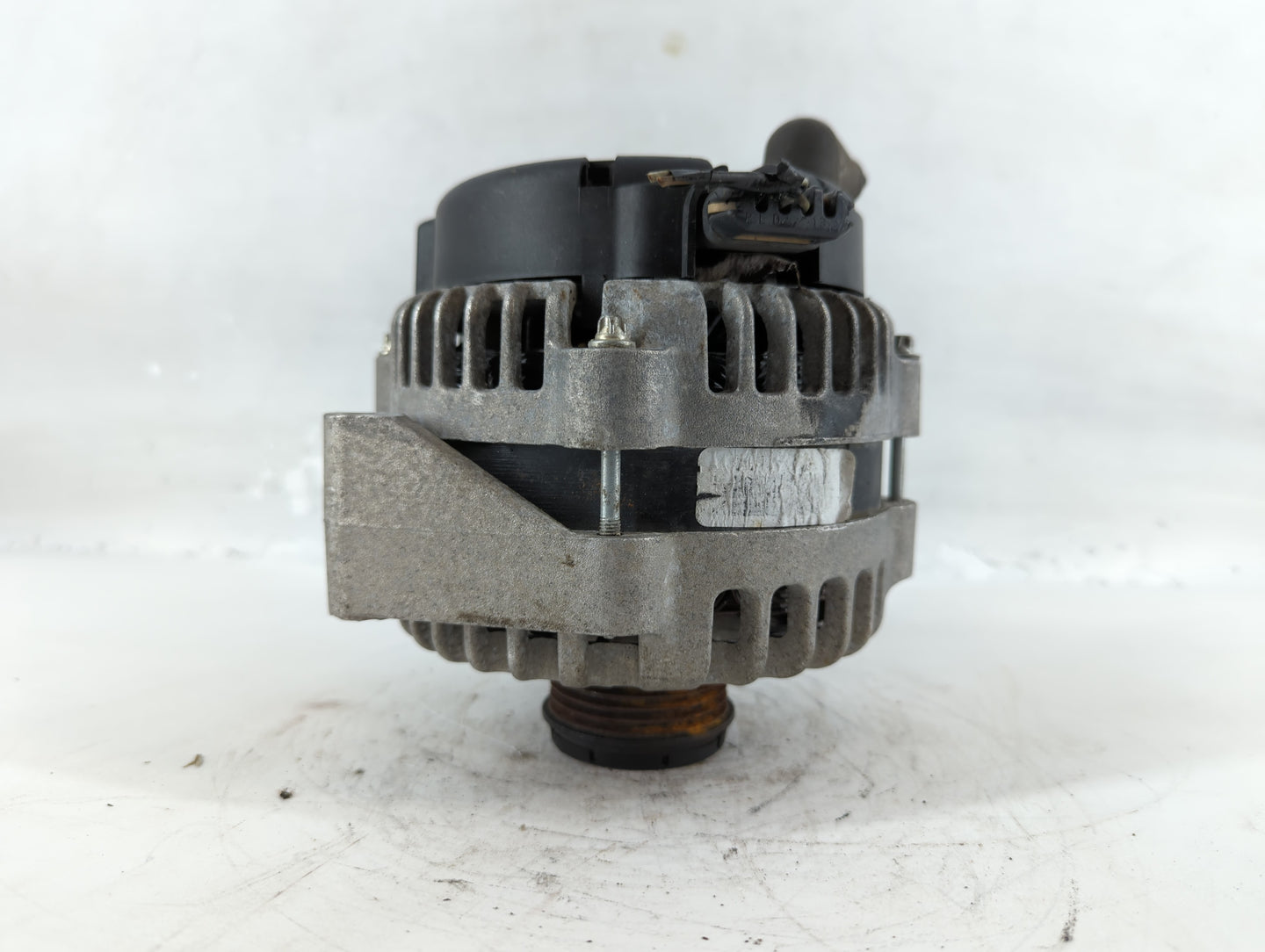 2006-2007 Gmc Sierra 3500 Alternator Replacement Generator Charging Assembly Engine OEM Fits Fits 2006 2007 OEM Used Auto Pa