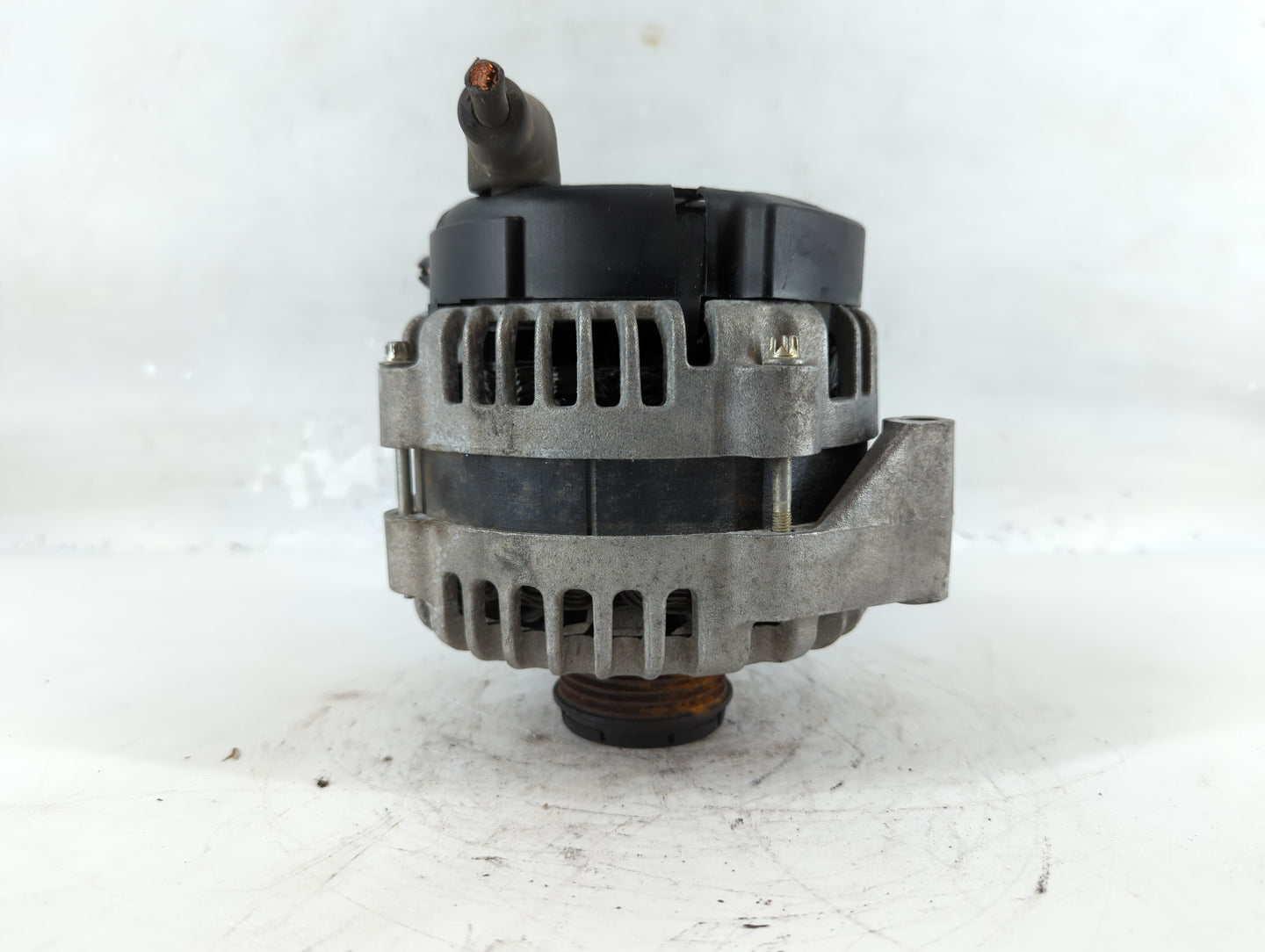 2006-2007 Gmc Sierra 3500 Alternator Replacement Generator Charging Assembly Engine OEM Fits Fits 2006 2007 OEM Used Auto Pa