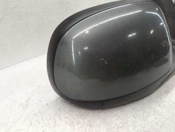 2003-2006 Gmc Yukon Passenger Side View Mirror - Right Door Mirror OEM Used