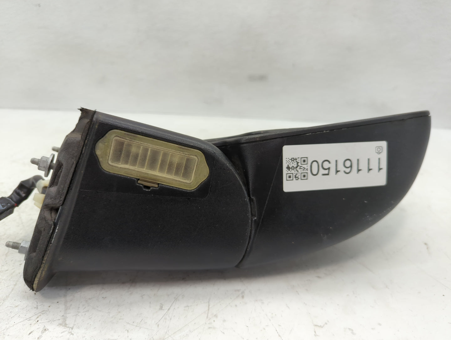 2003-2006 Gmc Yukon Passenger Side View Mirror - Right Door Mirror OEM Used - Oemusedautoparts1.com