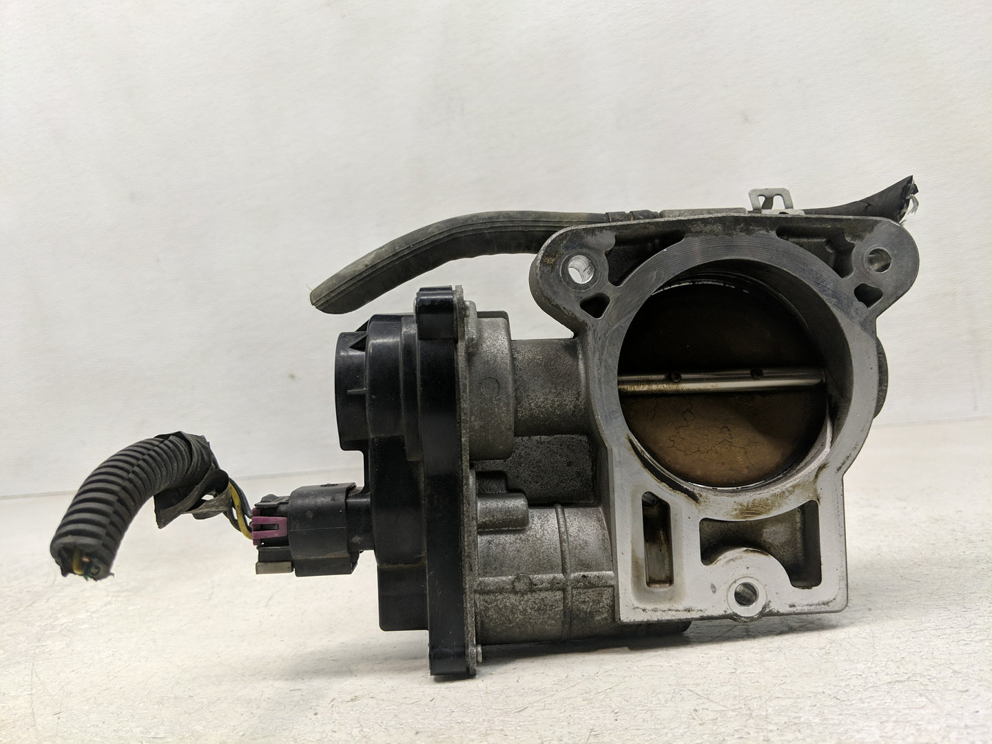 2003-2006 Gmc Yukon PCM Engine Control Computer ECU ECM PCU OEM P/N:2570800 Fits Fits 2003 2004 2005 2006 2007 OEM Used Auto
