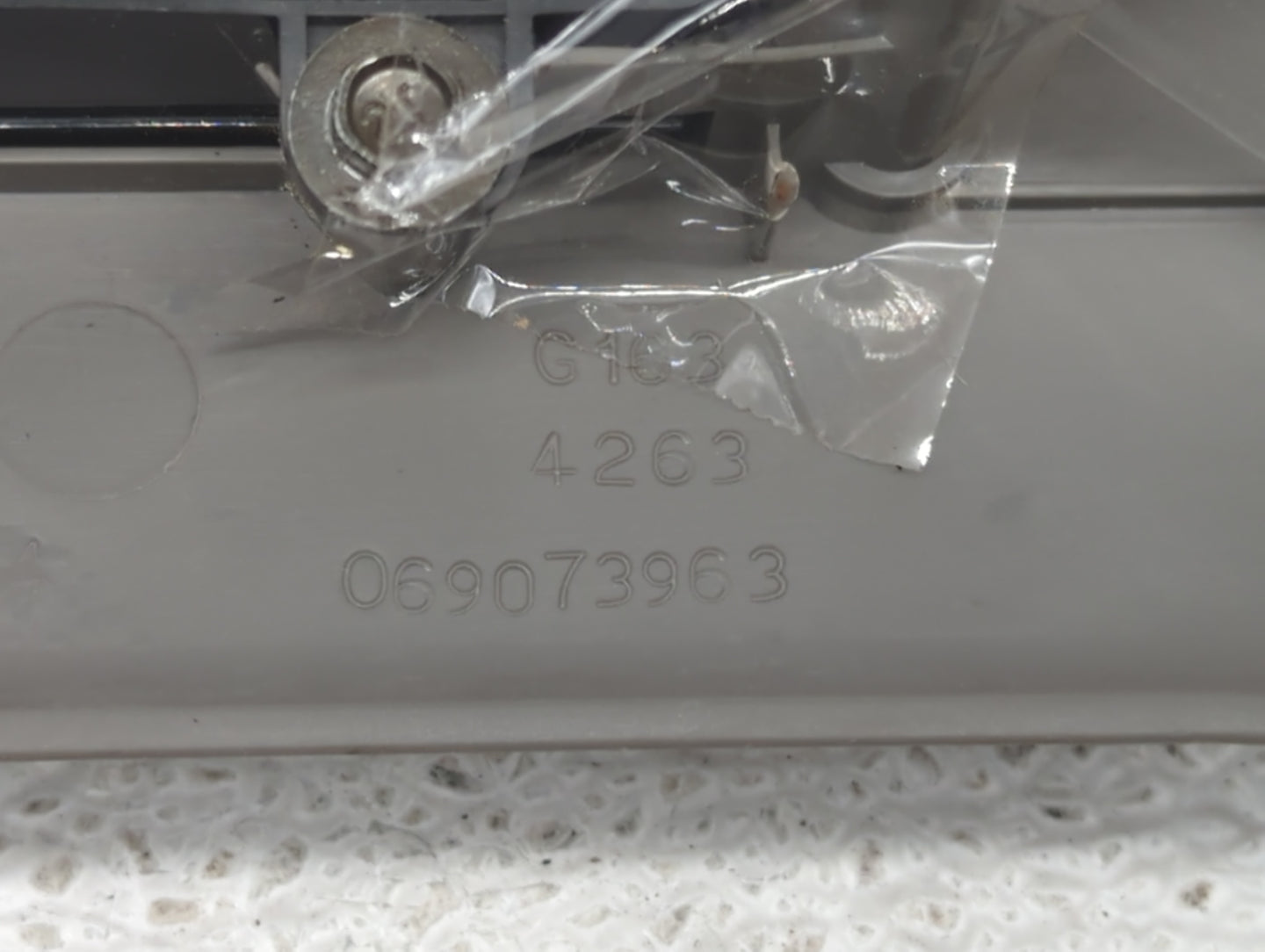 2003-2006 Gmc Yukon Master Power Window Switch Replacement Driver Side Left P/N:069073963 Fits Fits 2003 2004 2005 2006 2007