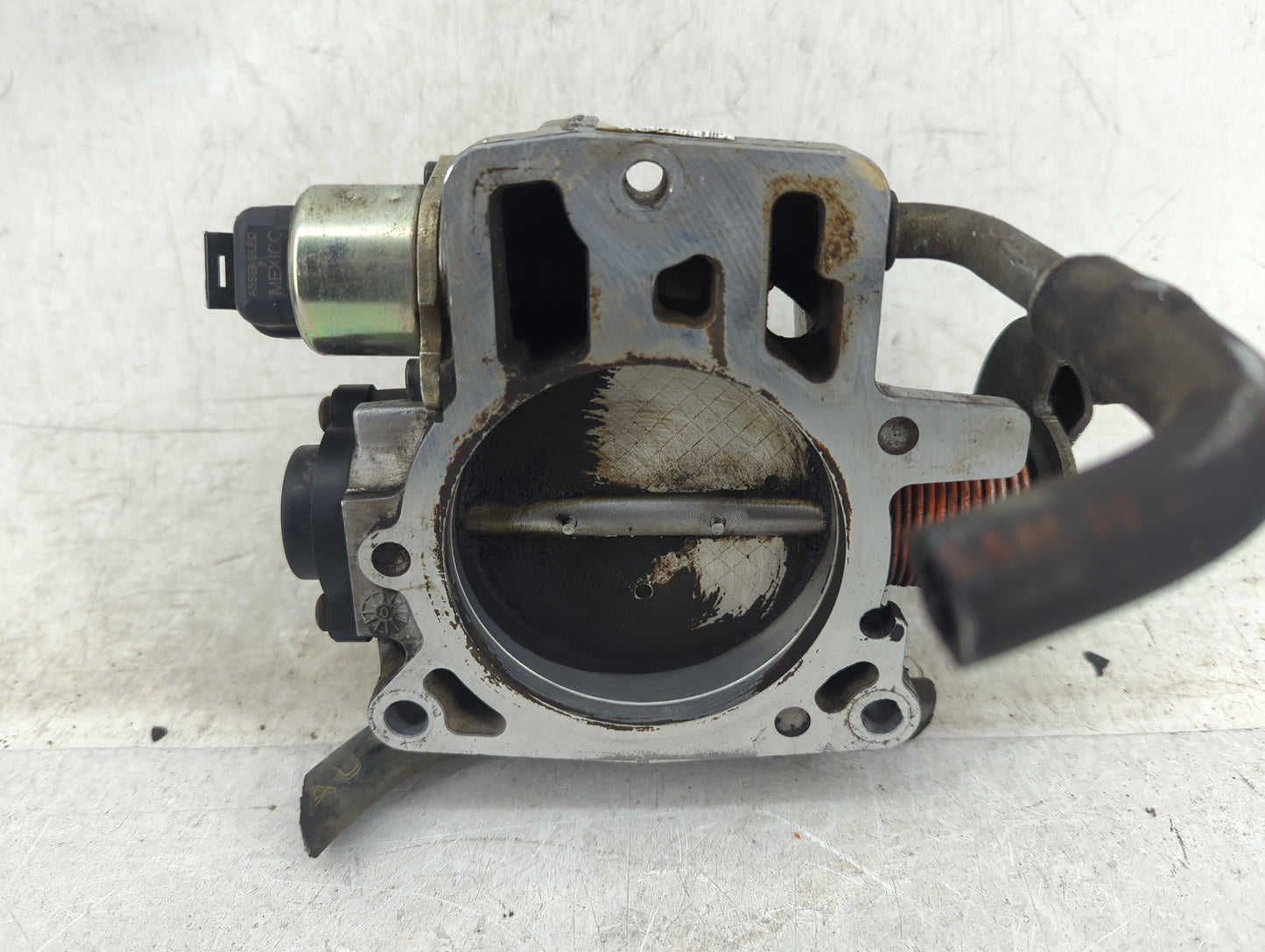 2003-2006 Gmc Yukon Throttle Body Fits Fits 2003 2004 2005 2006 2007 OEM Used Auto Parts - Oemusedautoparts1.com