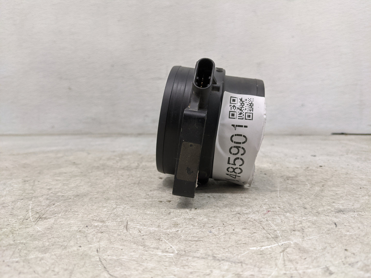 2000-2006 Gmc Yukon Mass Air Flow Meter Maf 1485901 - Oemusedautoparts1.com