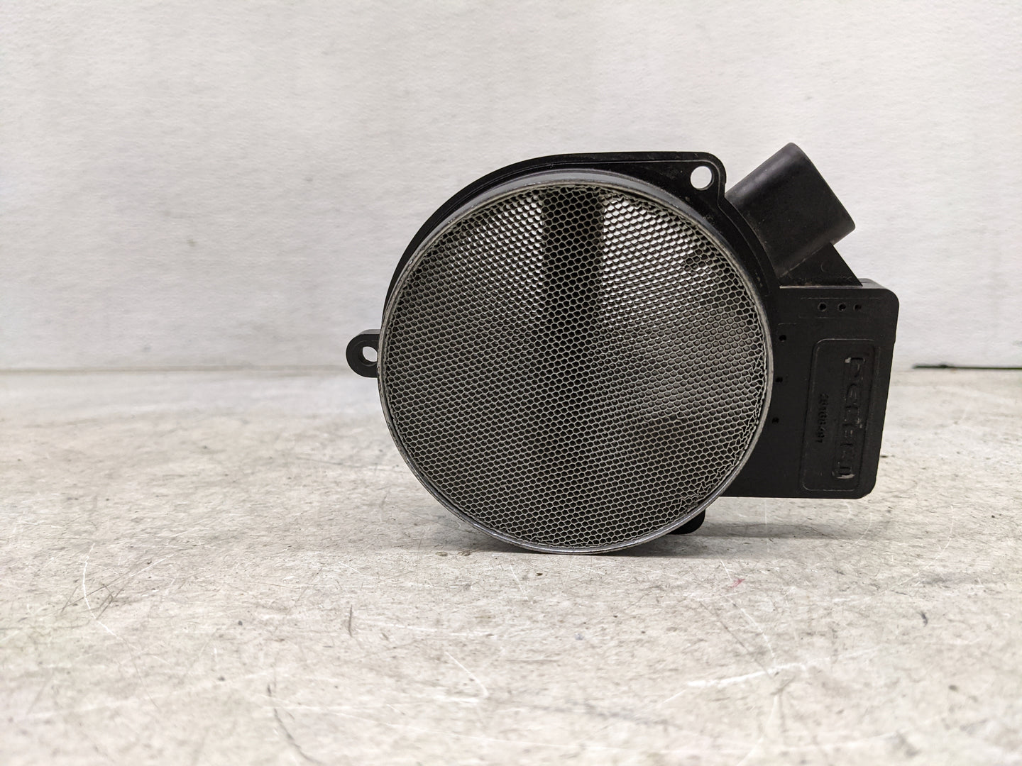 2000-2006 Gmc Yukon Mass Air Flow Meter Maf 1485901 - Oemusedautoparts1.com