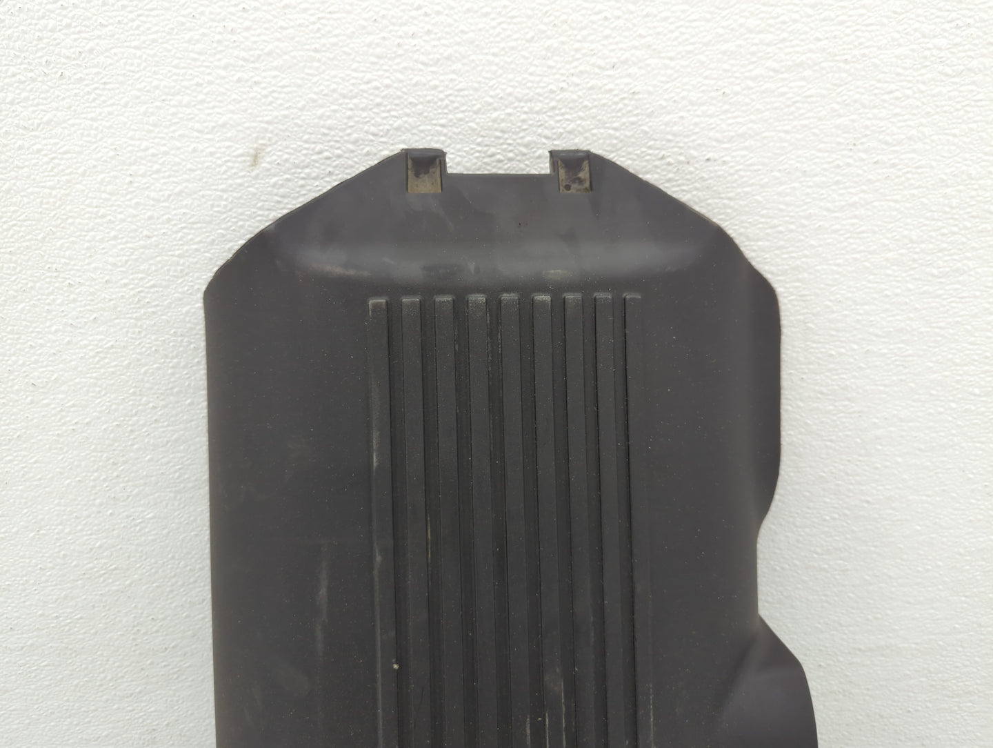 2006 Gmc Yukon Engine Cover - Oemusedautoparts1.com