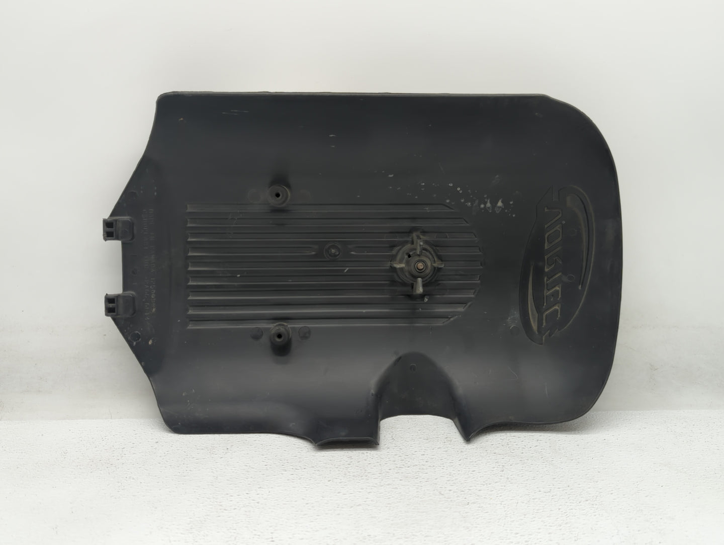 2006 Gmc Yukon Engine Cover - Oemusedautoparts1.com