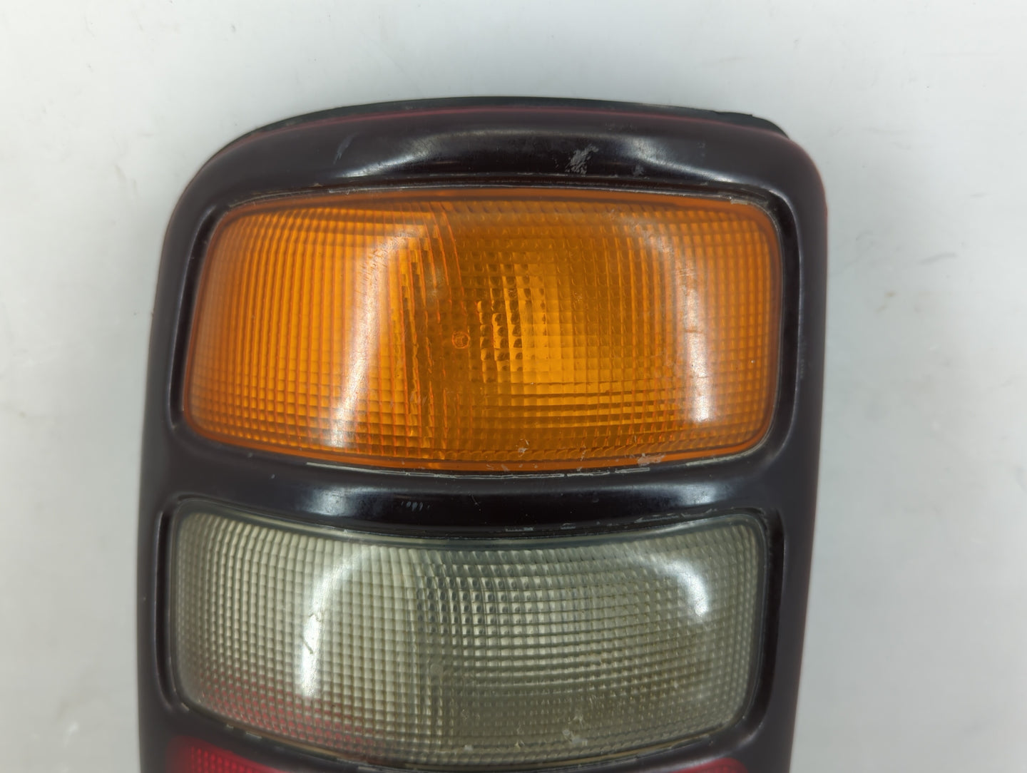 2001-2006 Gmc Yukon Driver Left Oem Head Light Headlight Lamp - Oemusedautoparts1.com