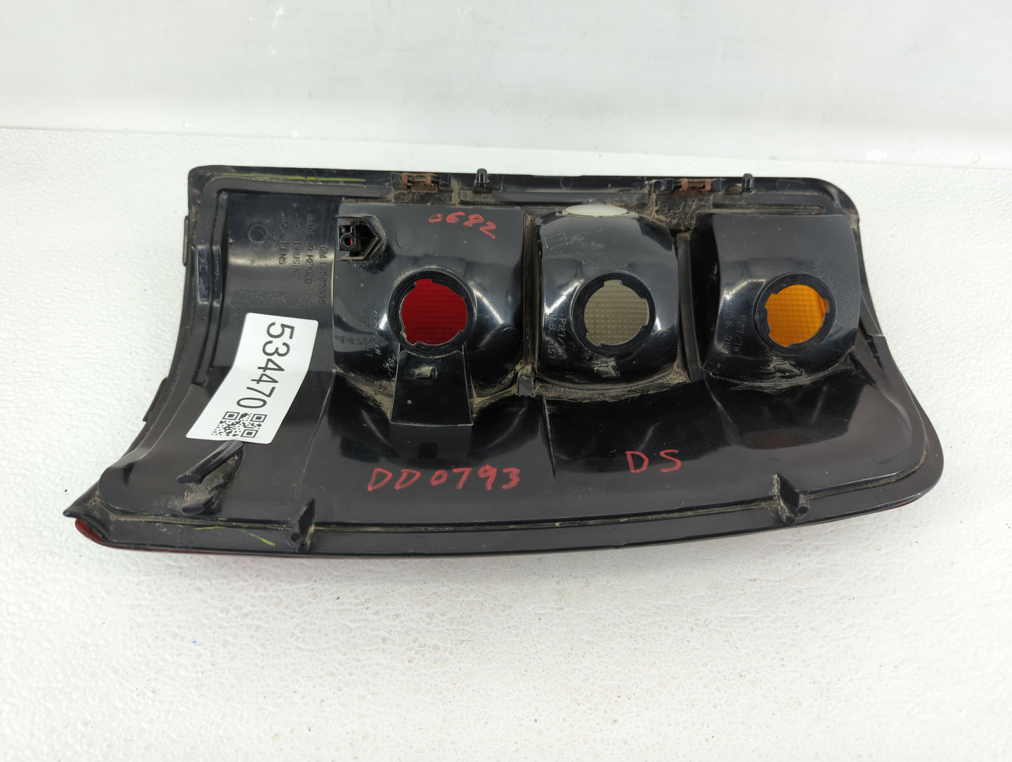 2001-2006 Gmc Yukon Driver Left Oem Head Light Headlight Lamp - Oemusedautoparts1.com