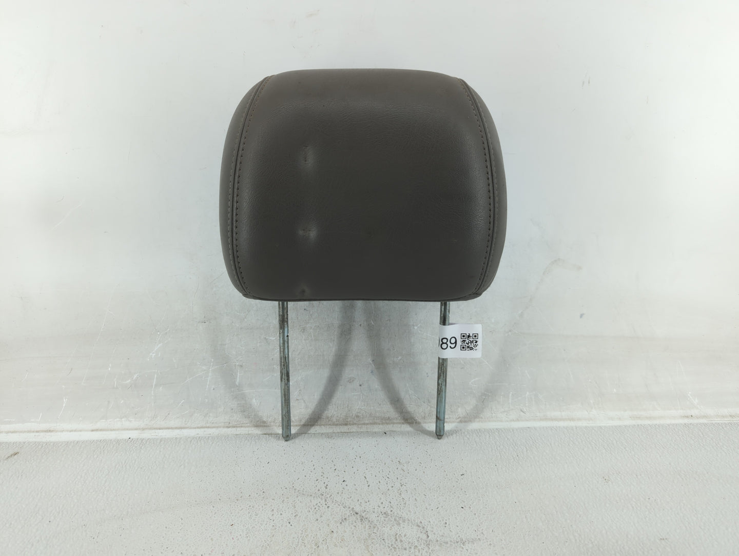 2003-2006 Gmc Yukon Headrest Head Rest Front Driver Passenger Seat Fits Fits 2003 2004 2005 2006 OEM Used Auto Parts - Oemus